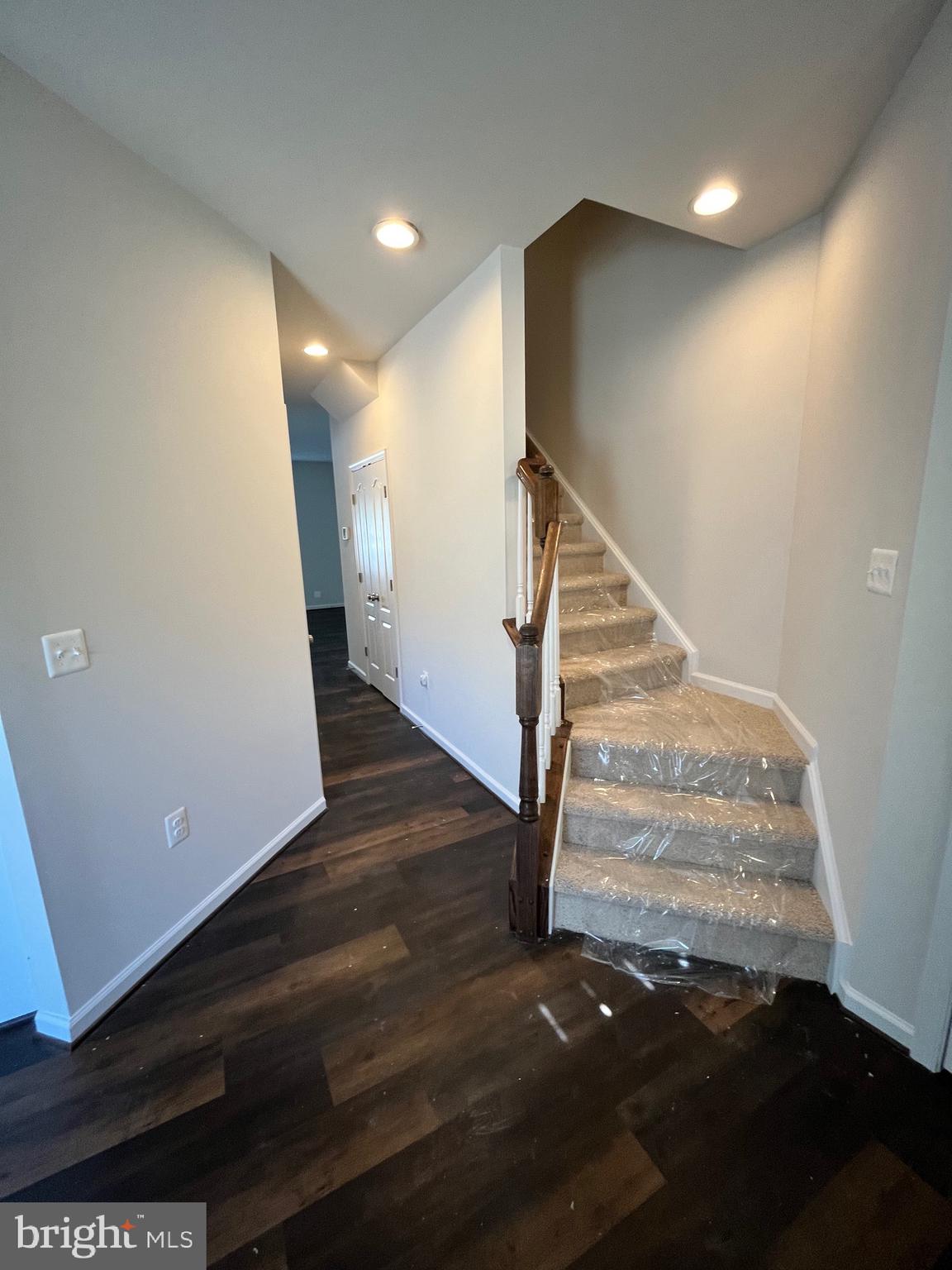 12114 BOWLING FARM COURT