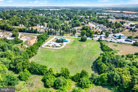 MLS: WVJF2013064