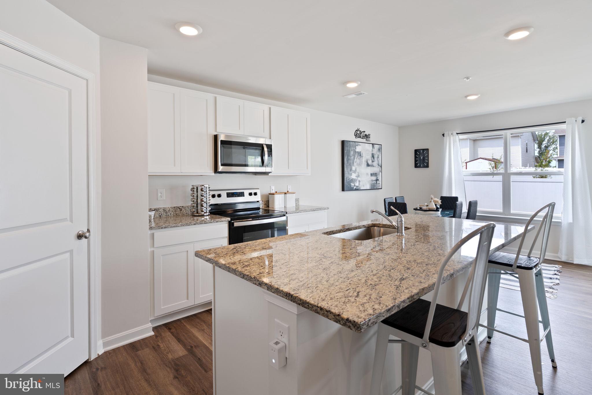 569 FAWN MEADOW LANE