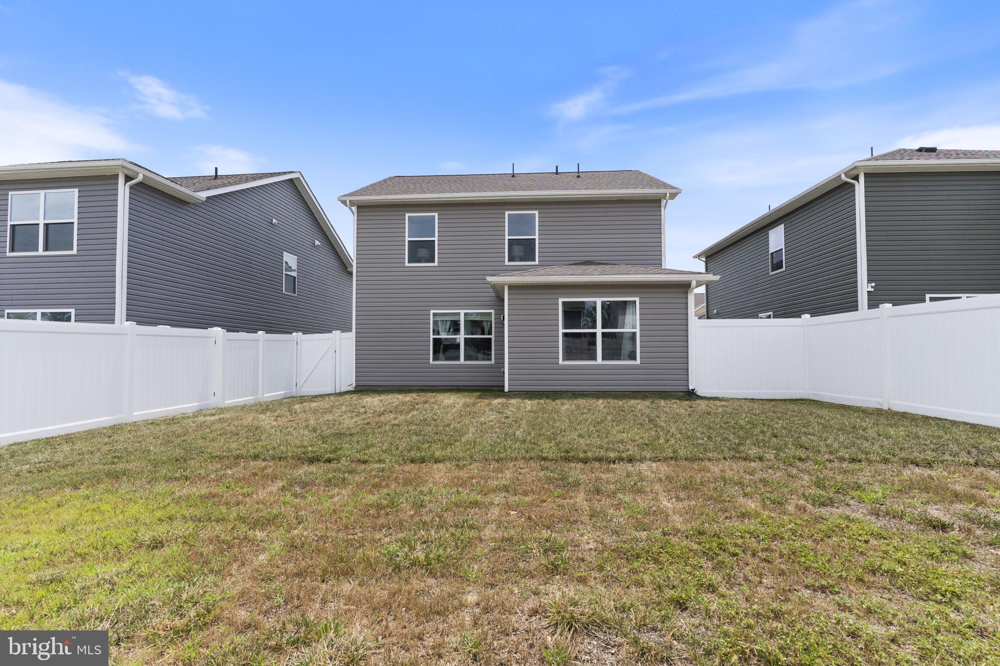 569 FAWN MEADOW LANE