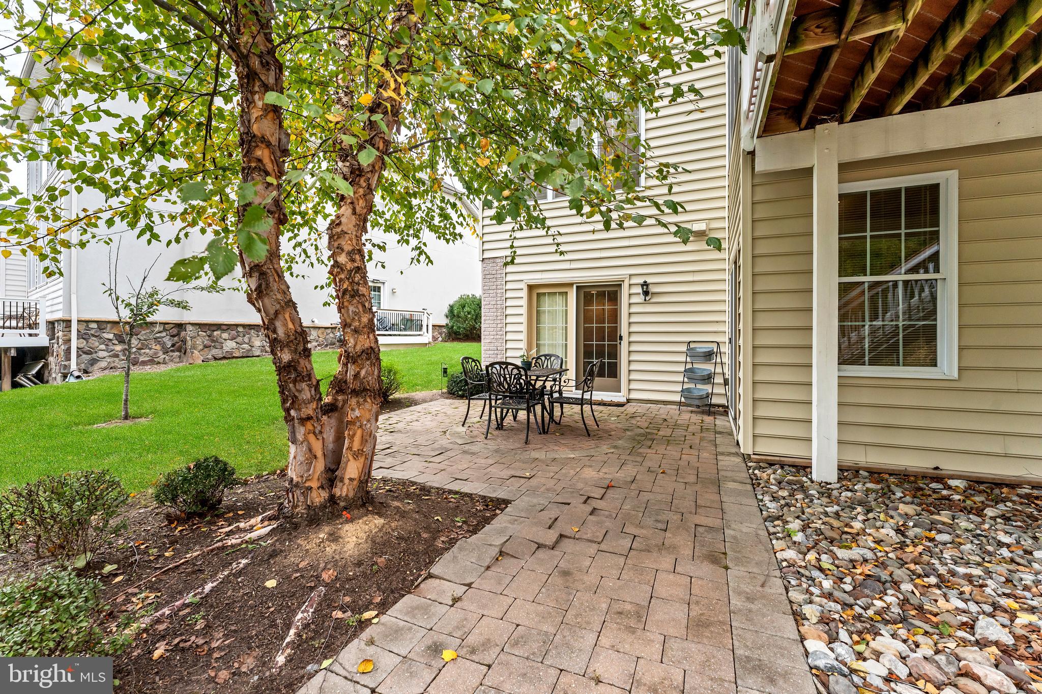 MARLBORO RIDGE - Residential