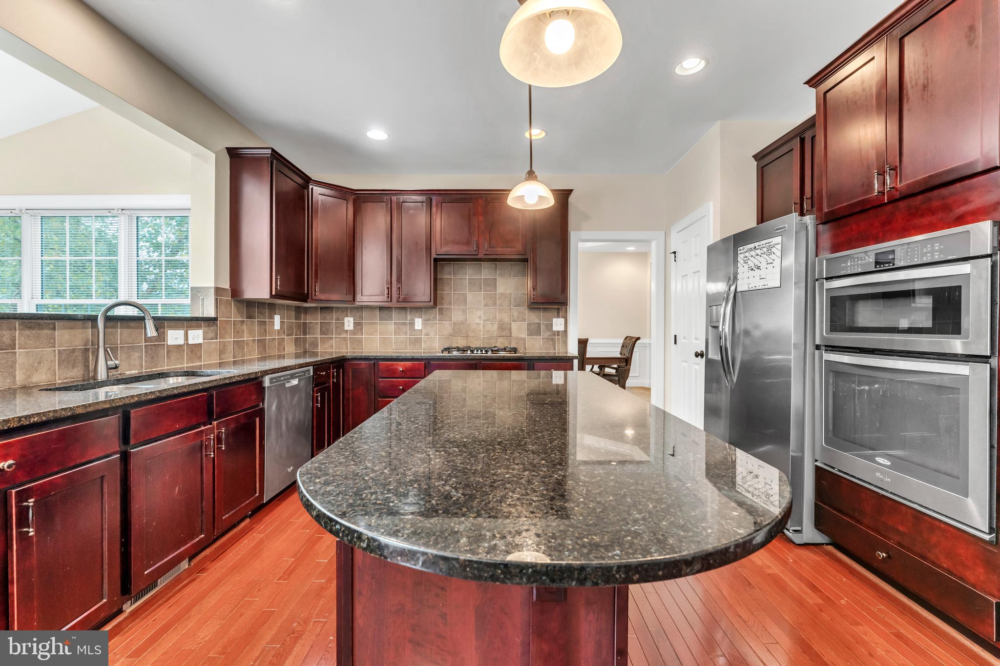 MARLBORO RIDGE - Residential