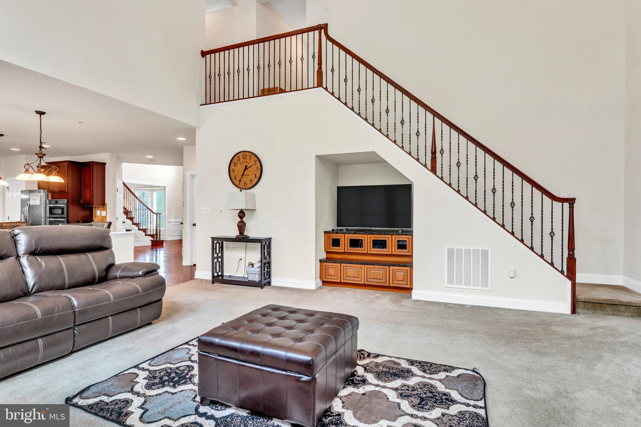 MARLBORO RIDGE - Residential