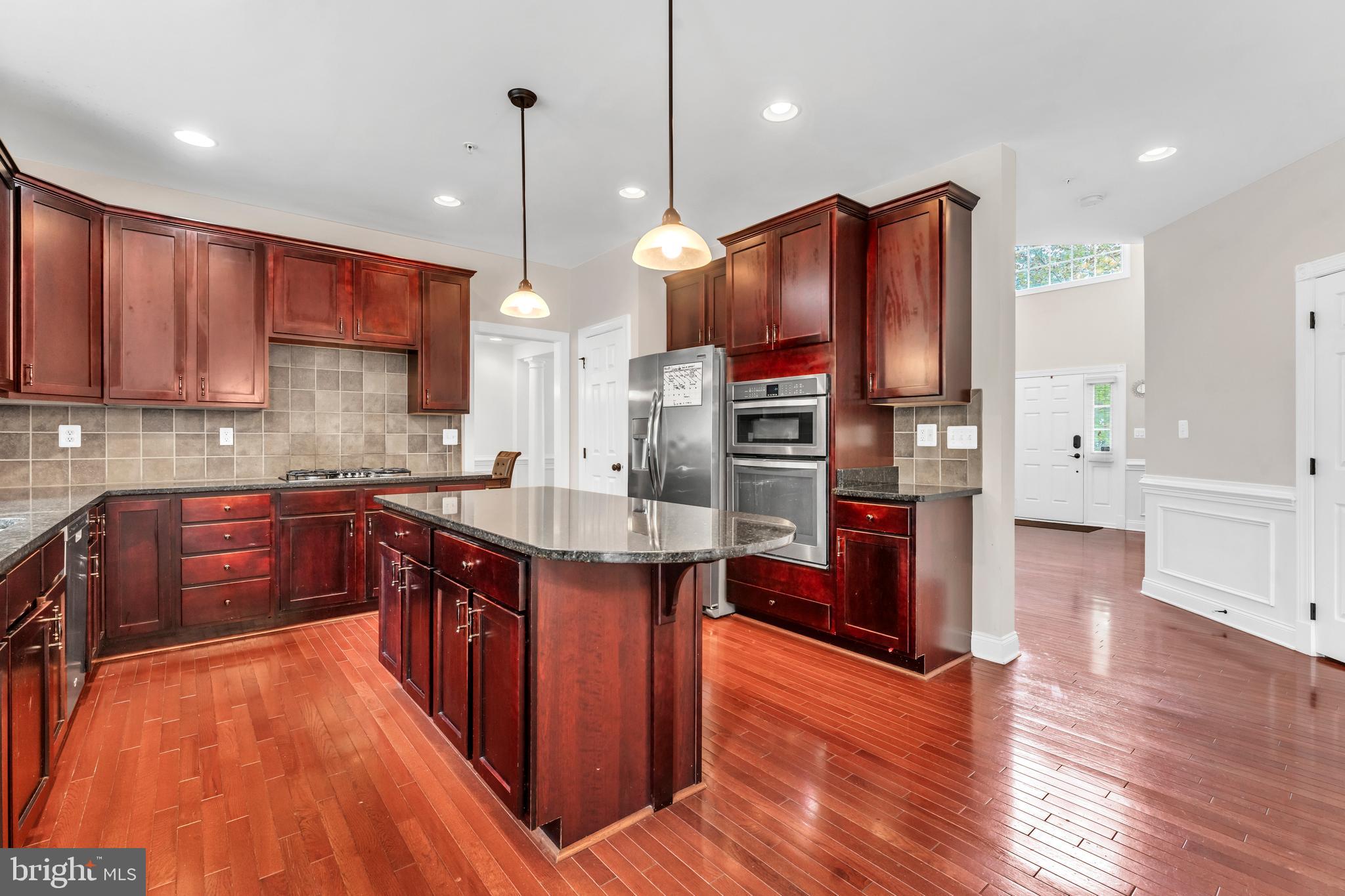 3913 ROLLING PADDOCK DRIVE