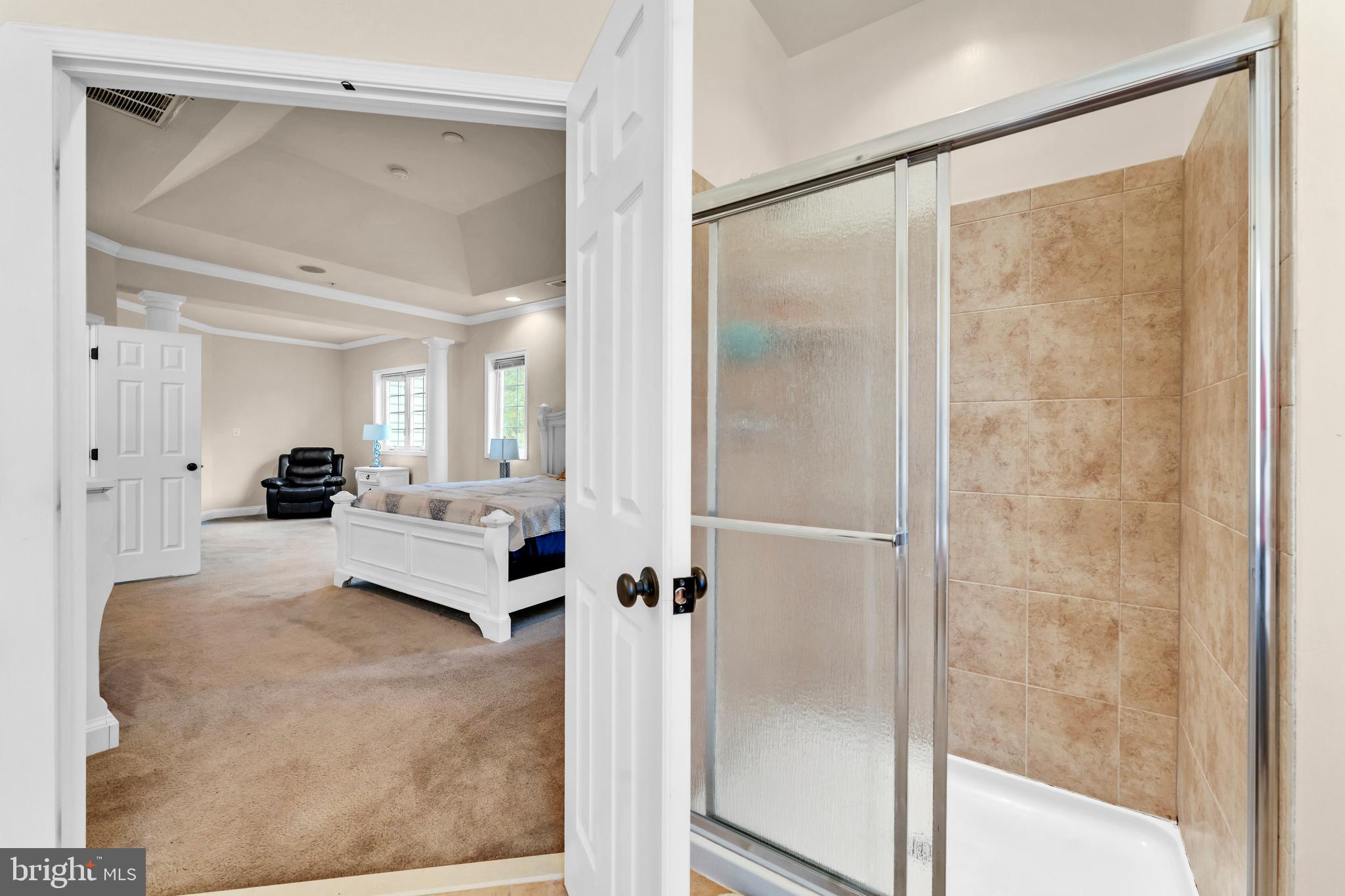 MARLBORO RIDGE - Residential