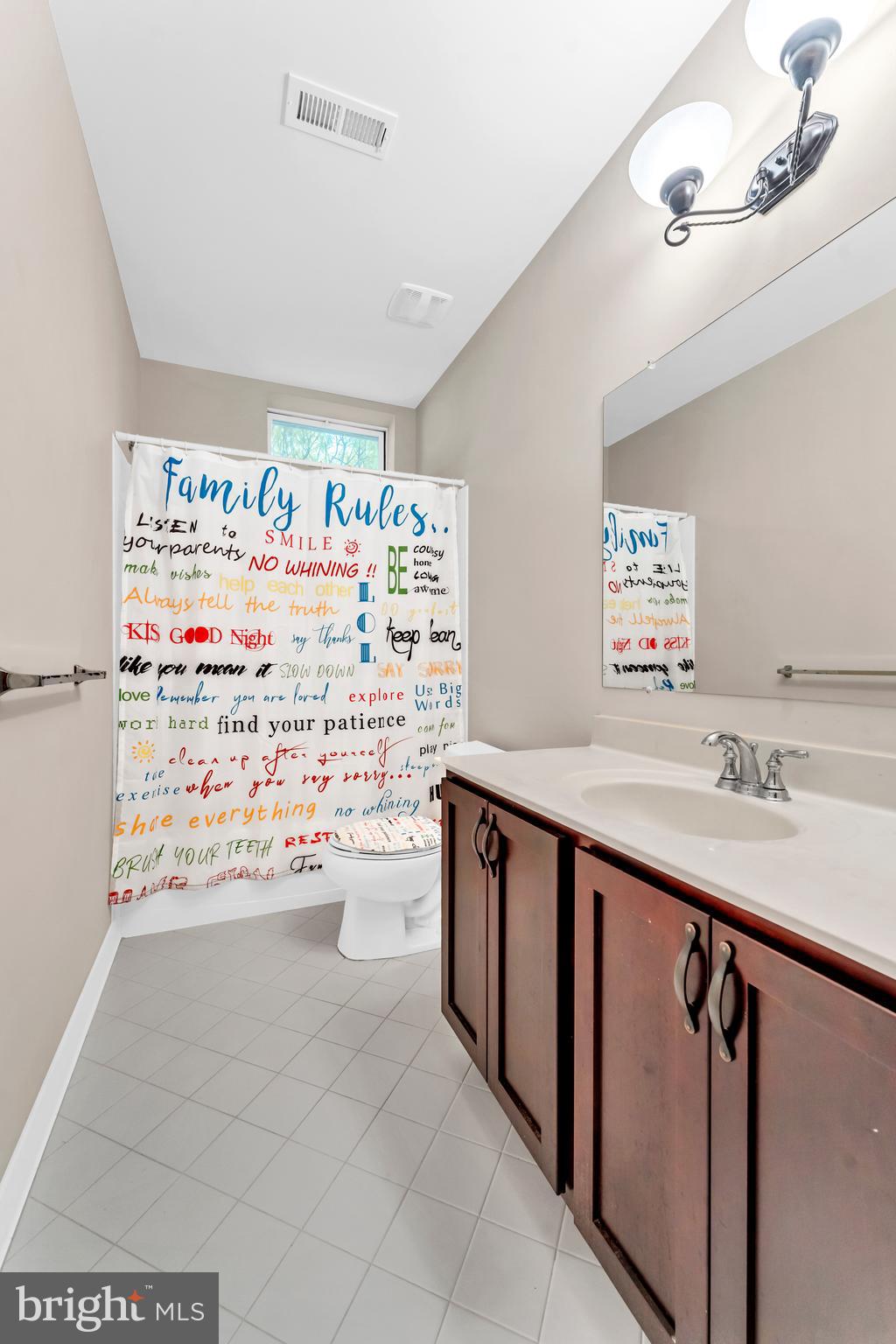 MARLBORO RIDGE - Residential