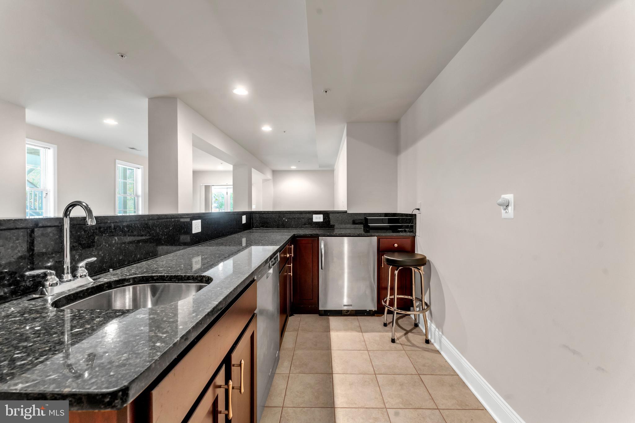 MARLBORO RIDGE - Residential