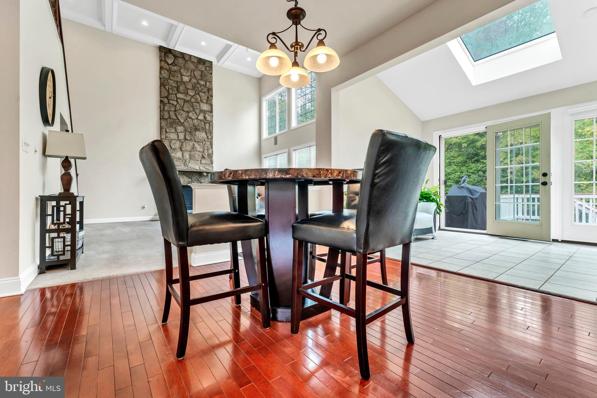 MARLBORO RIDGE - Residential