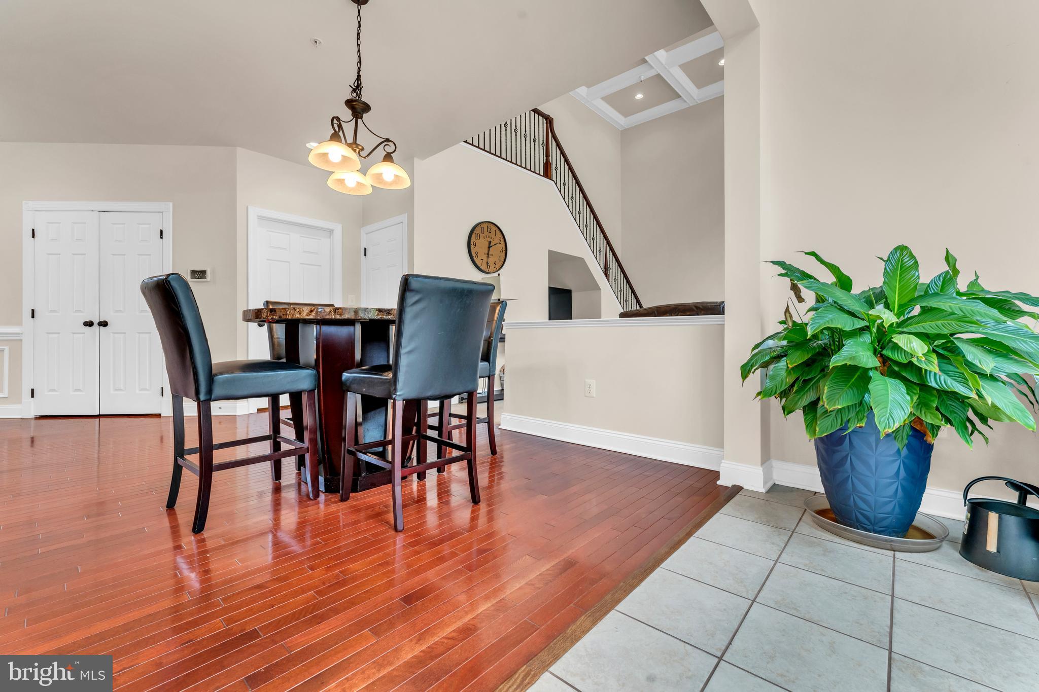 MARLBORO RIDGE - Residential