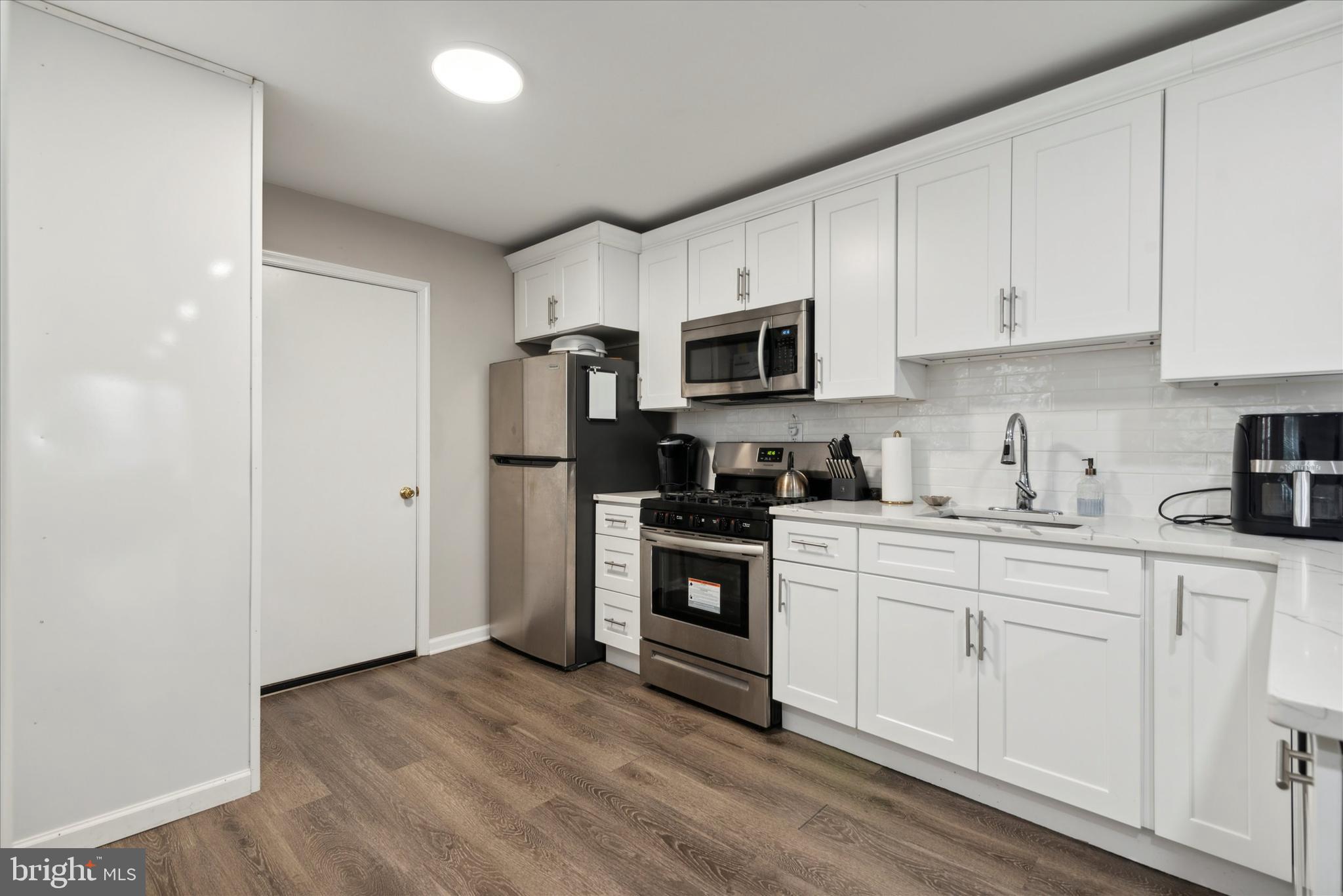COBBS CREEK - Residential