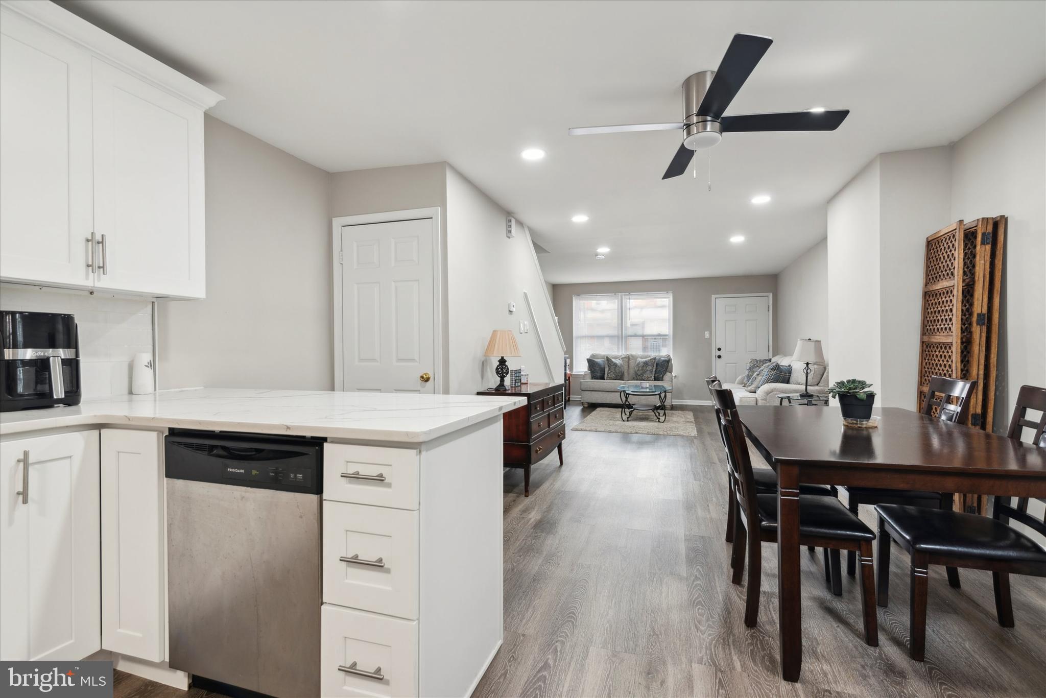 COBBS CREEK - Residential