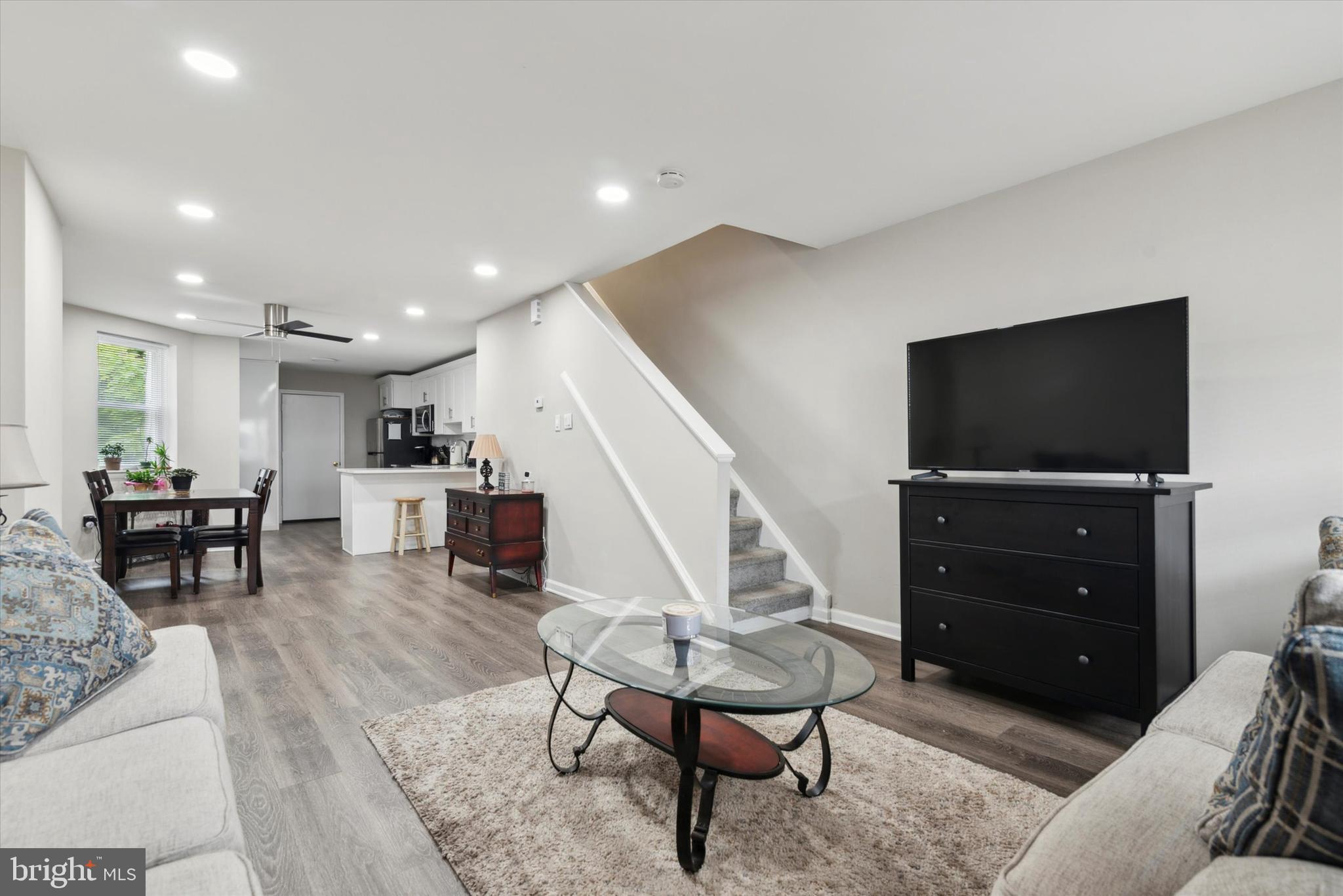 COBBS CREEK - Residential