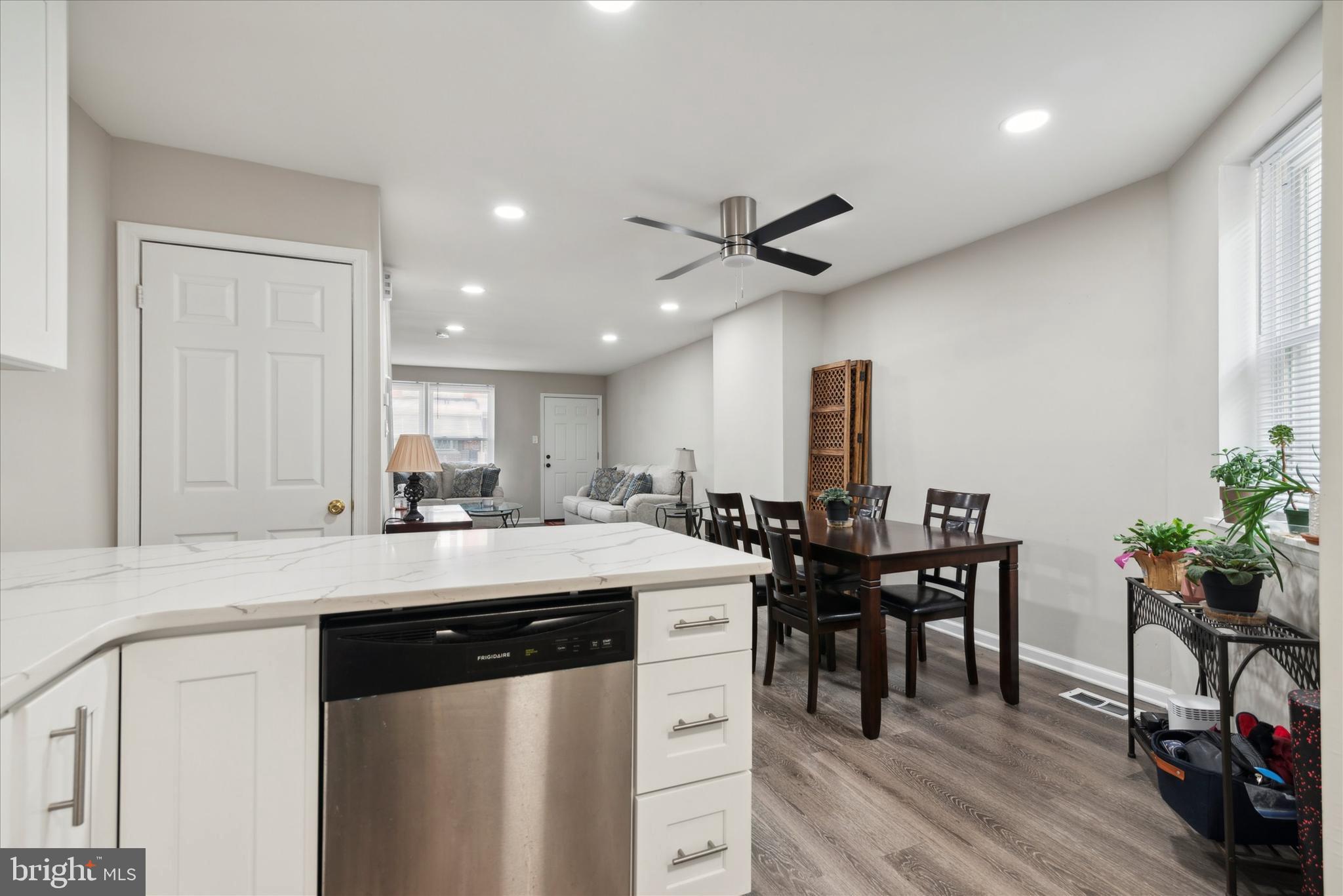 COBBS CREEK - Residential