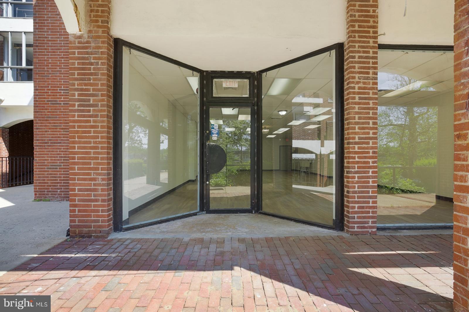 3901 CONSHOHOCKEN AVENUE 008