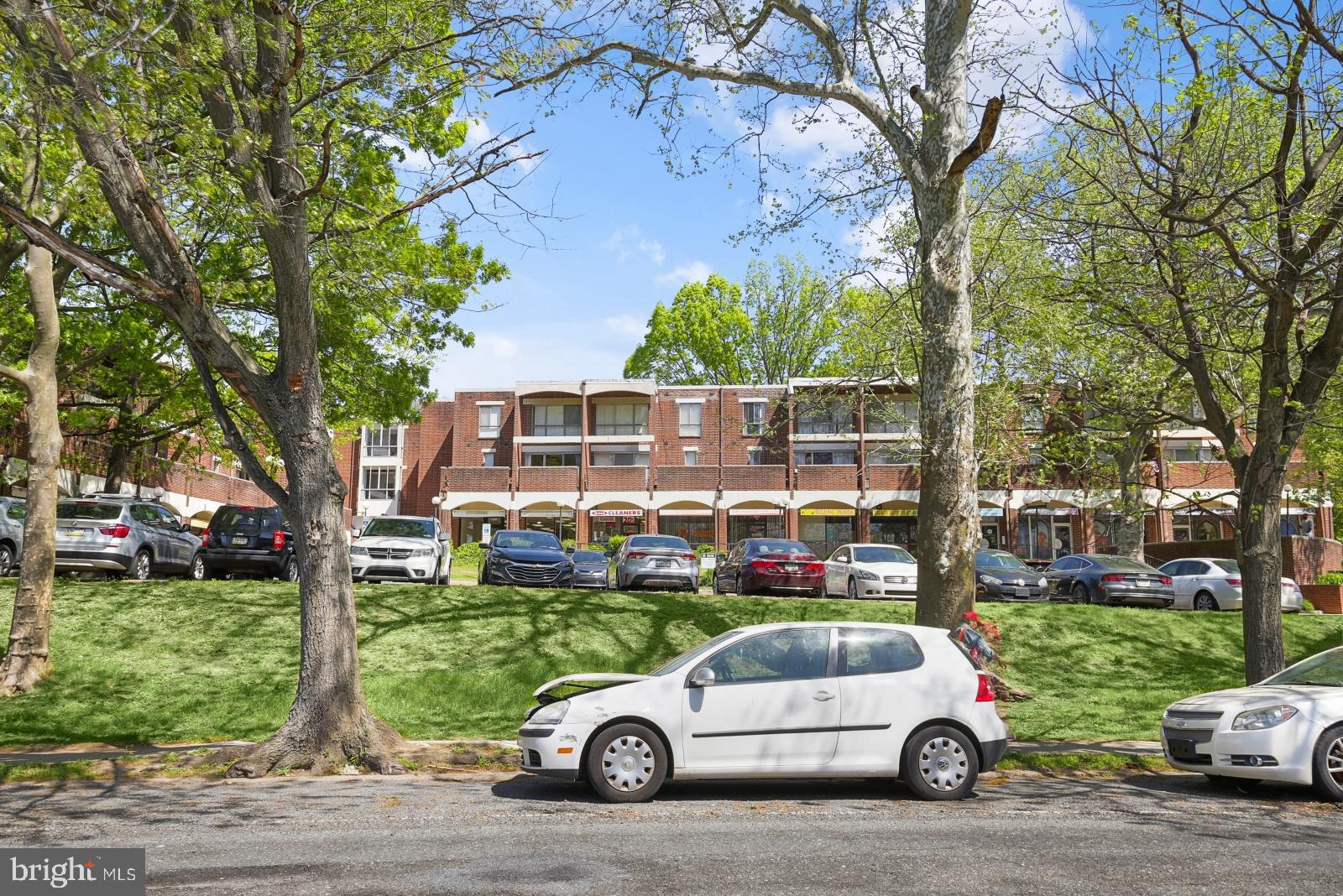 BALWYNNE PARK - Commercial Lease