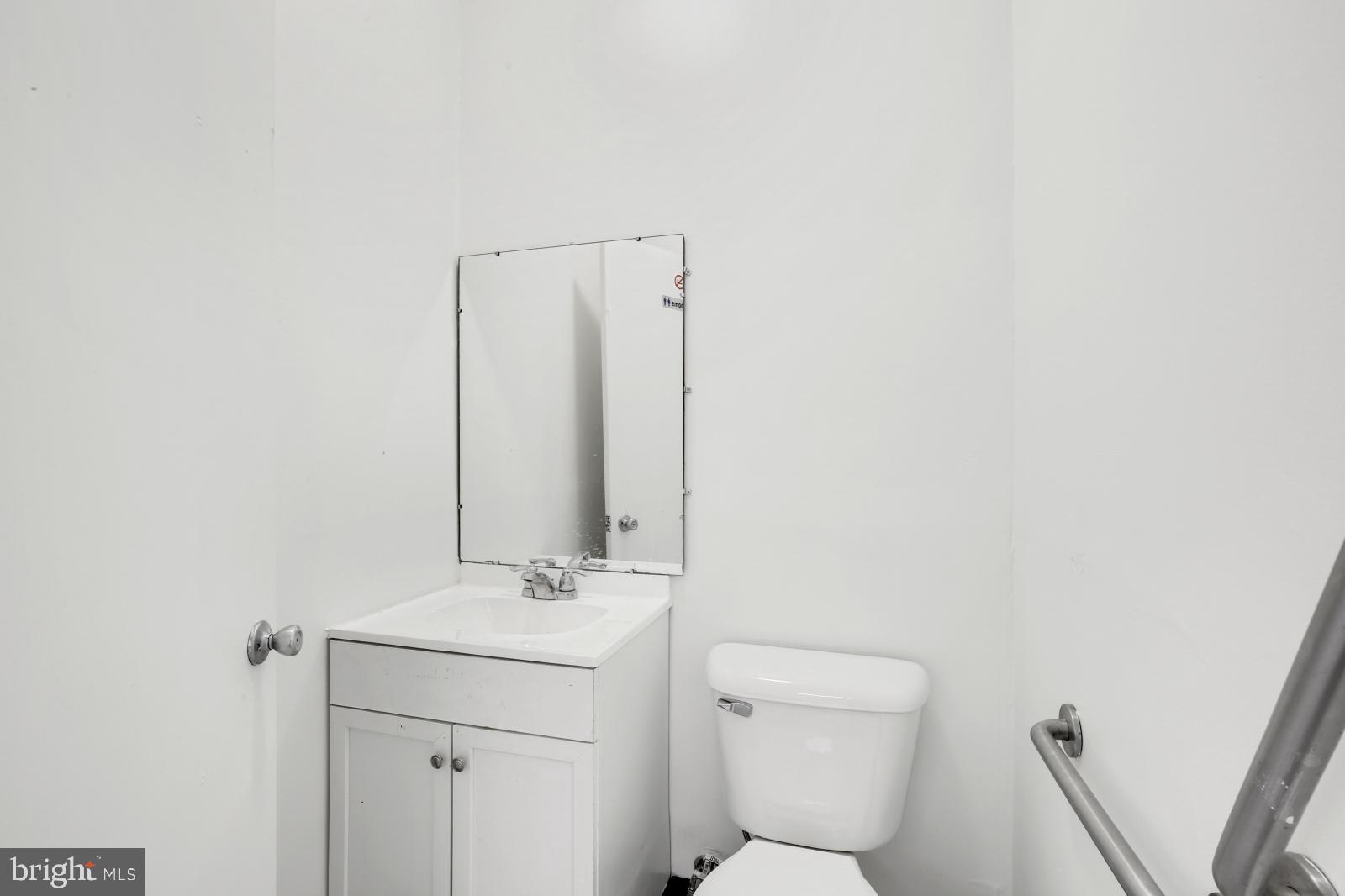 BALWYNNE PARK - Commercial Lease