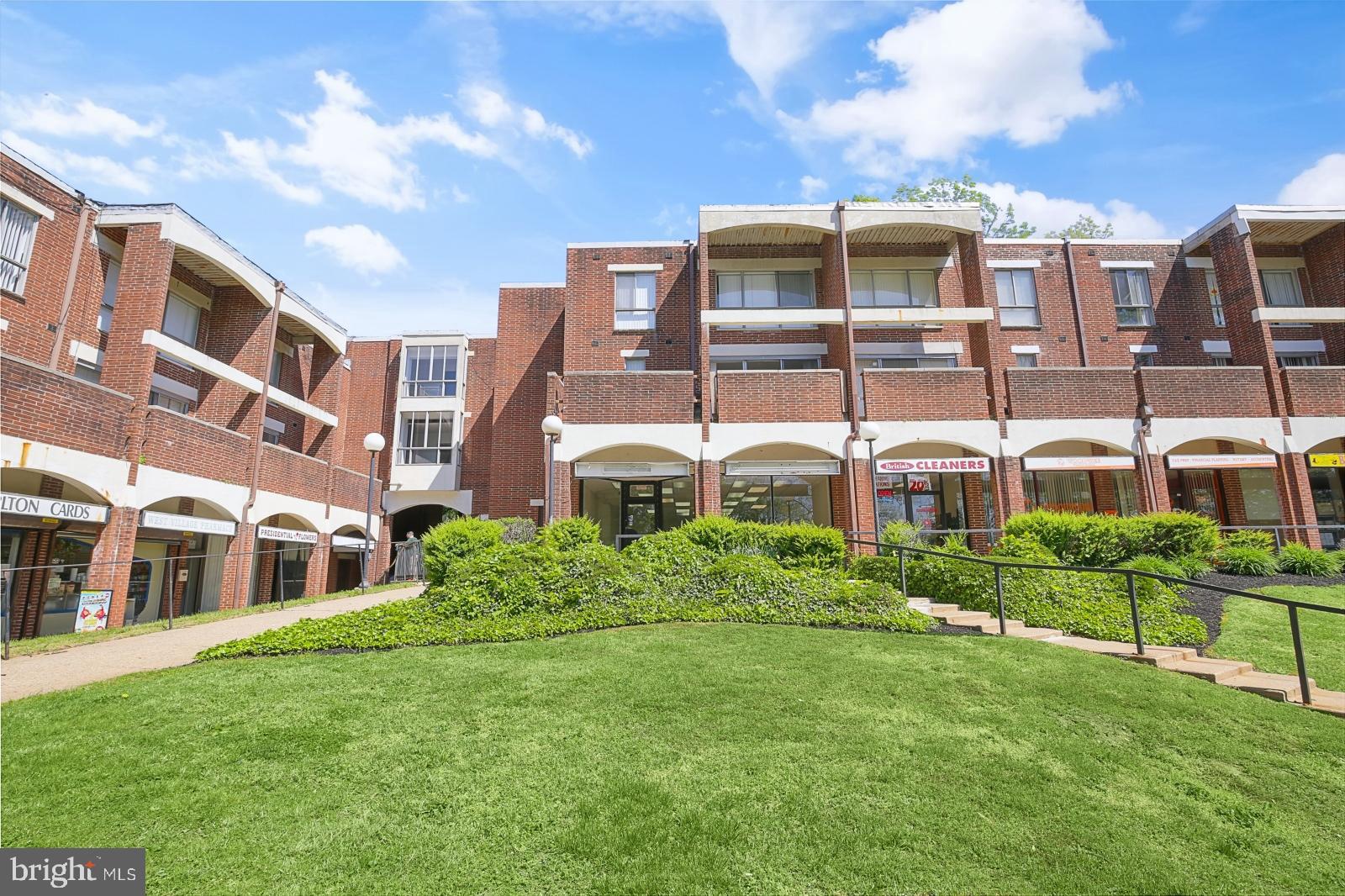 BALWYNNE PARK - Commercial Lease