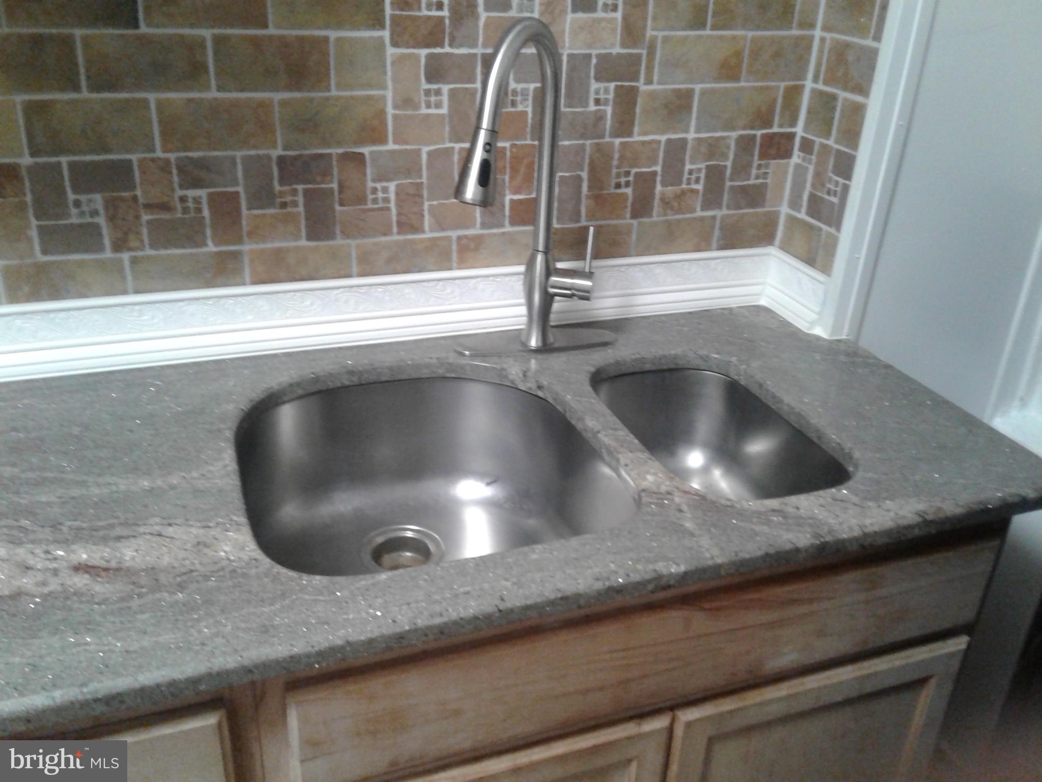 EDMONDSON VIILLAGE - Residential Lease