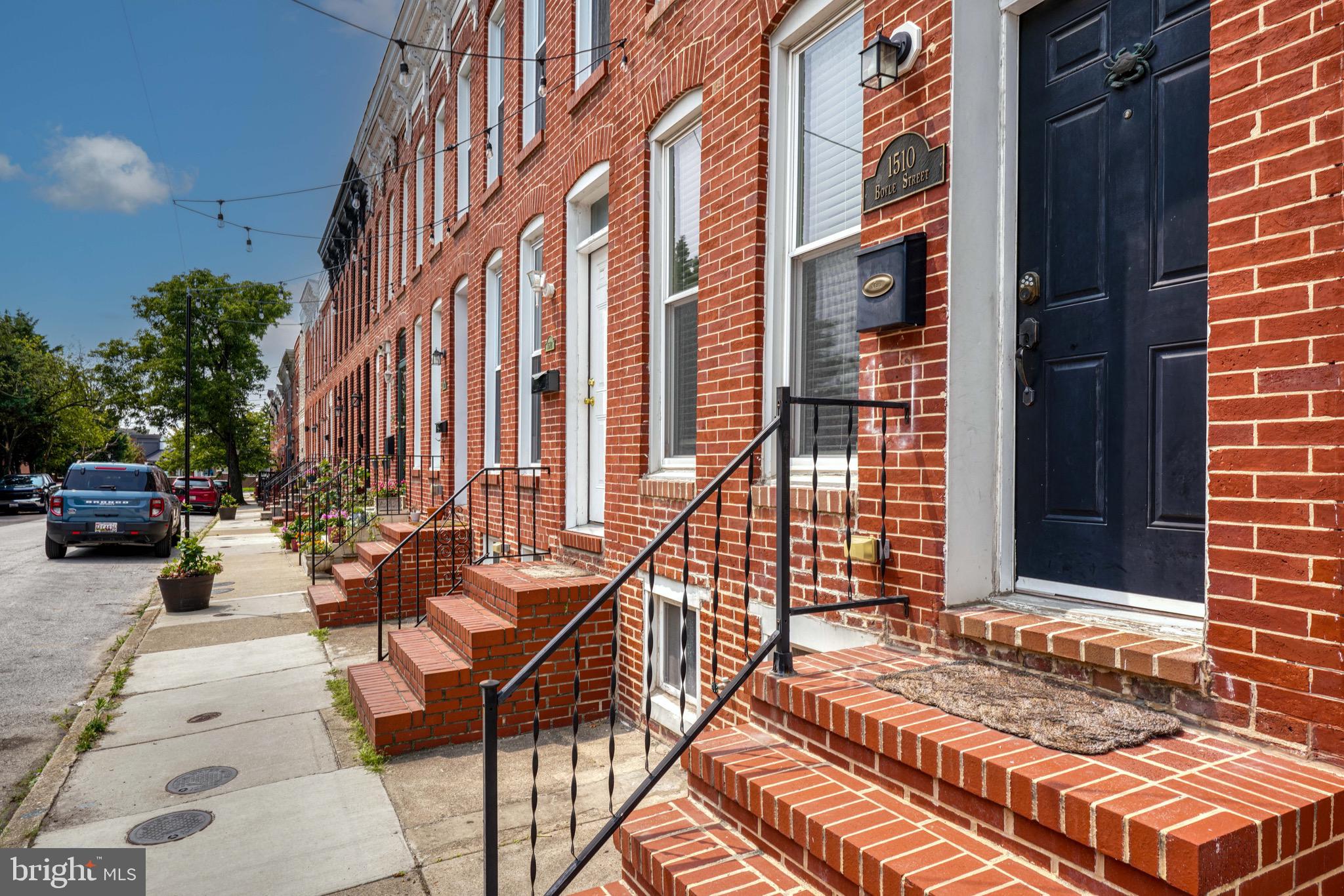 RIVERSIDE - Residential