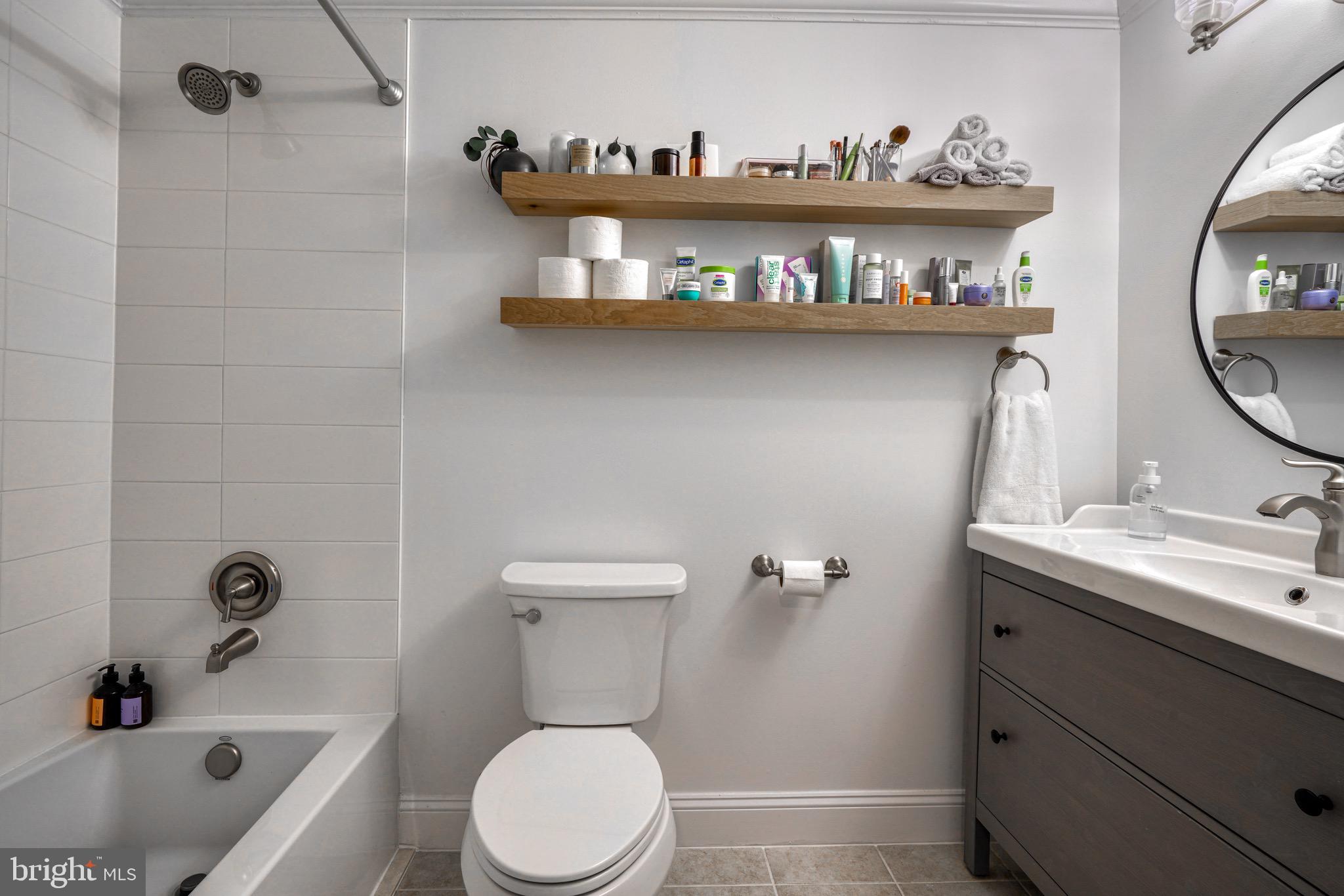 RIVERSIDE - Residential