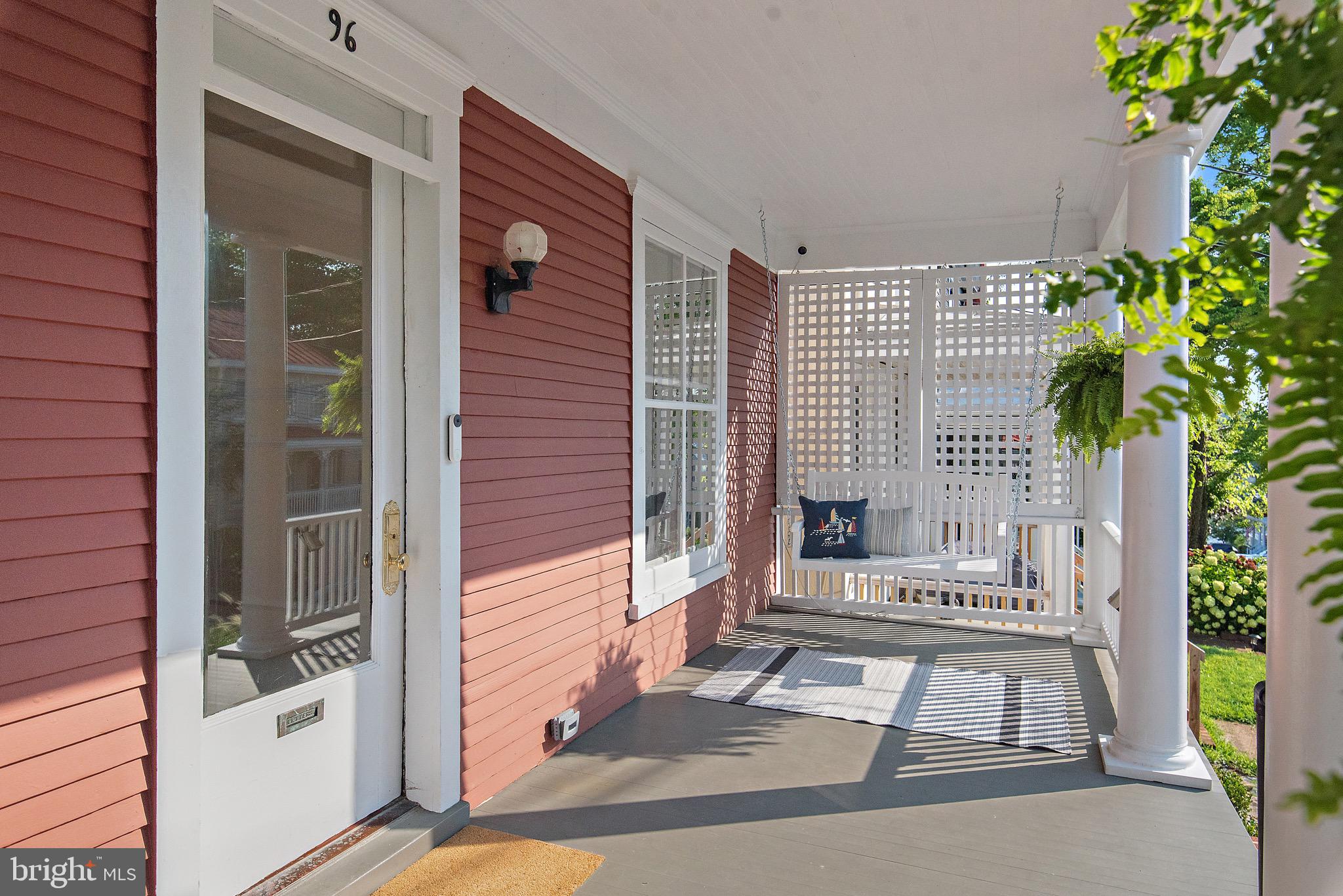 HISTORIC DISTRICT - Residential