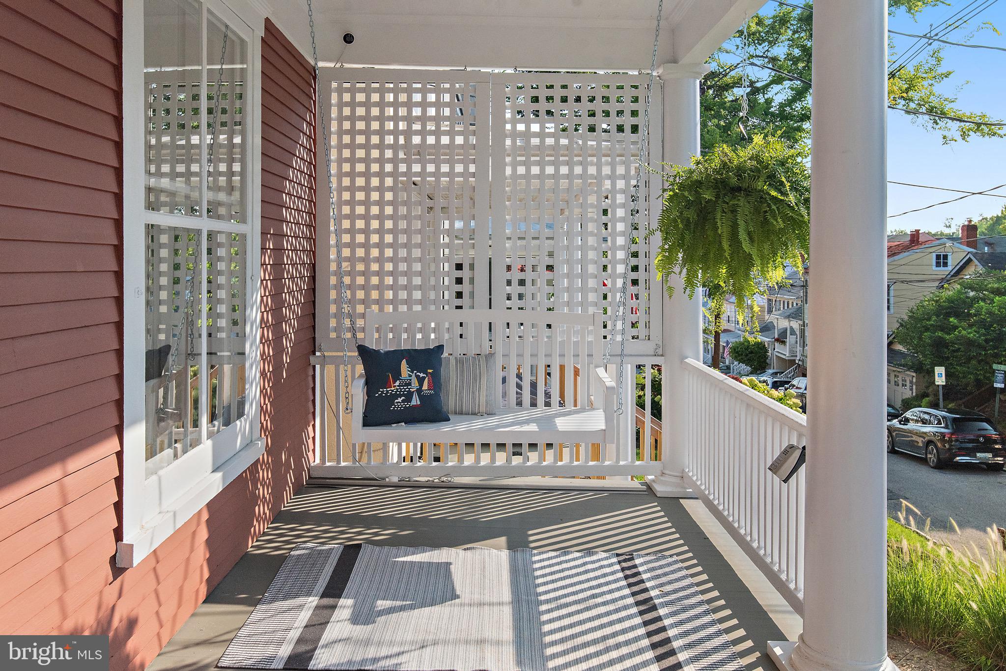 HISTORIC DISTRICT - Residential