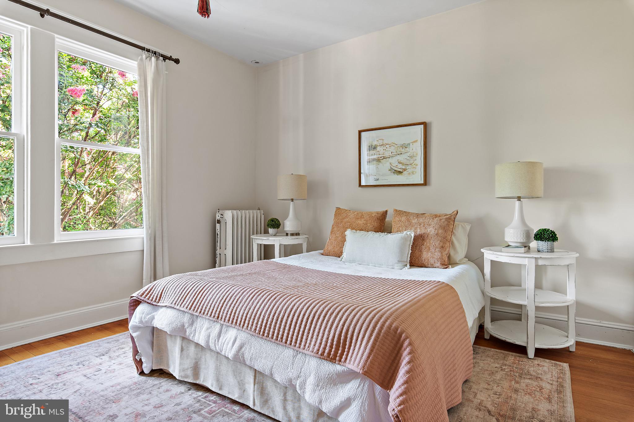 HISTORIC DISTRICT - Residential