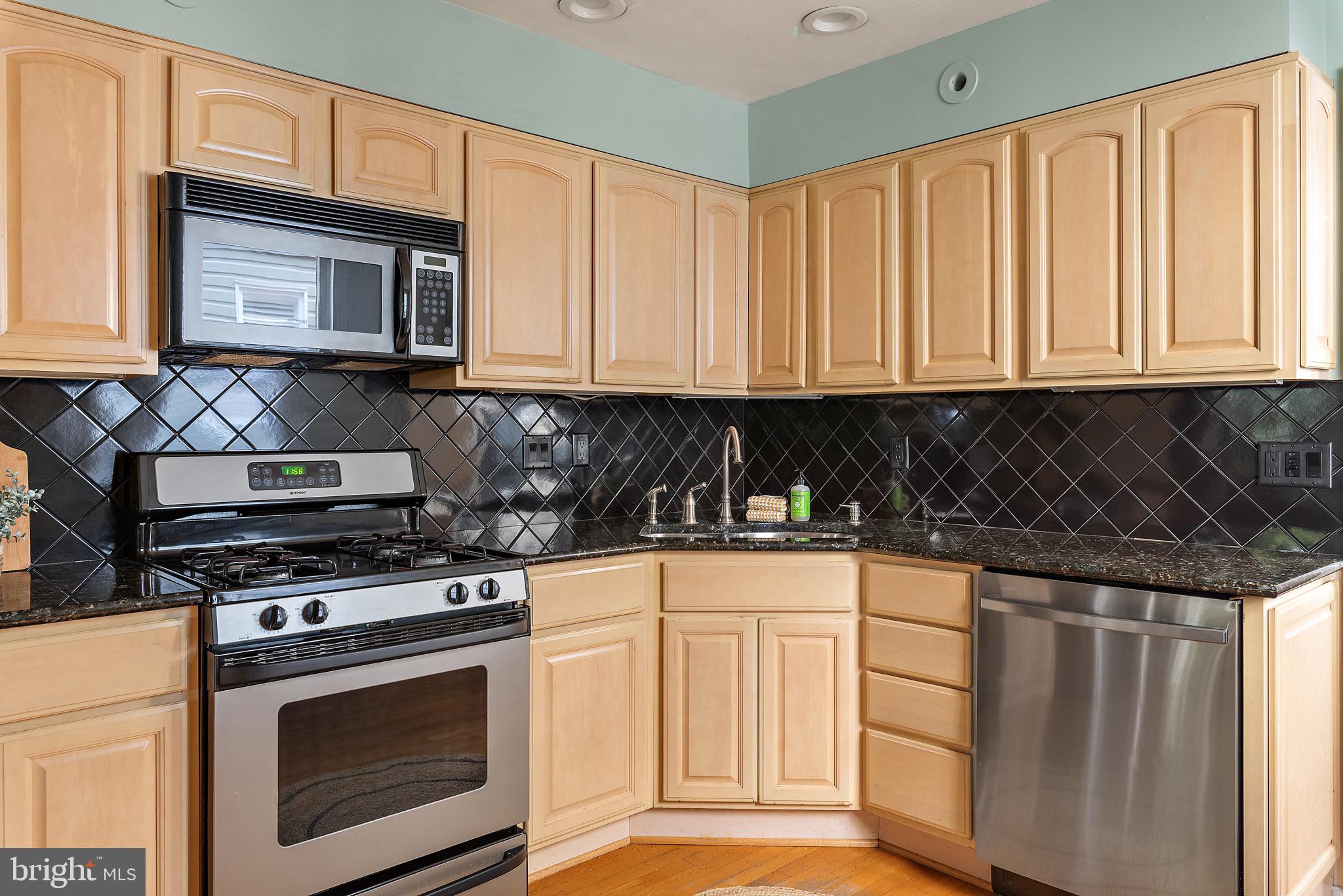 HISTORIC DISTRICT - Residential