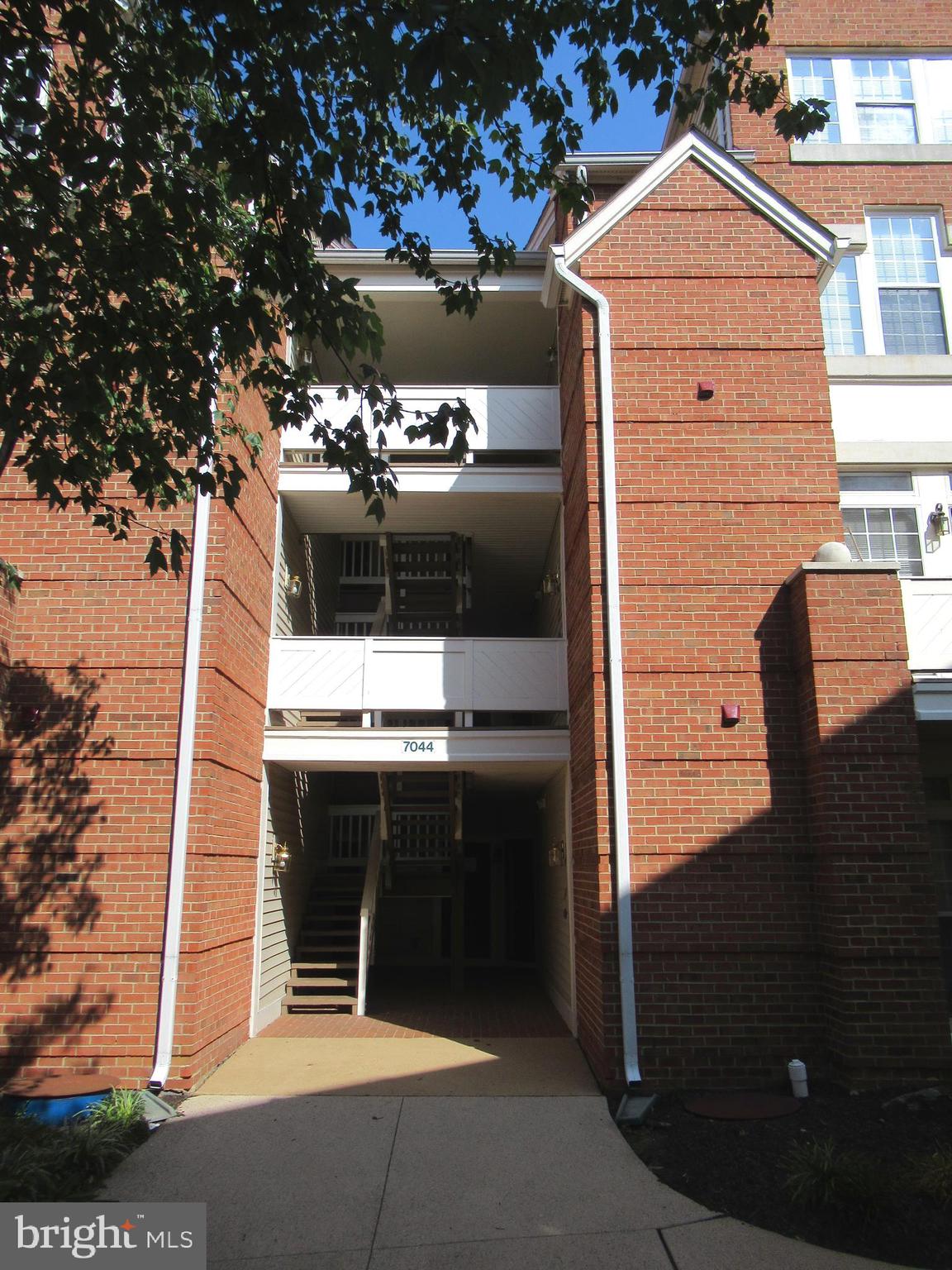 ETON SQUARE - Residential Lease