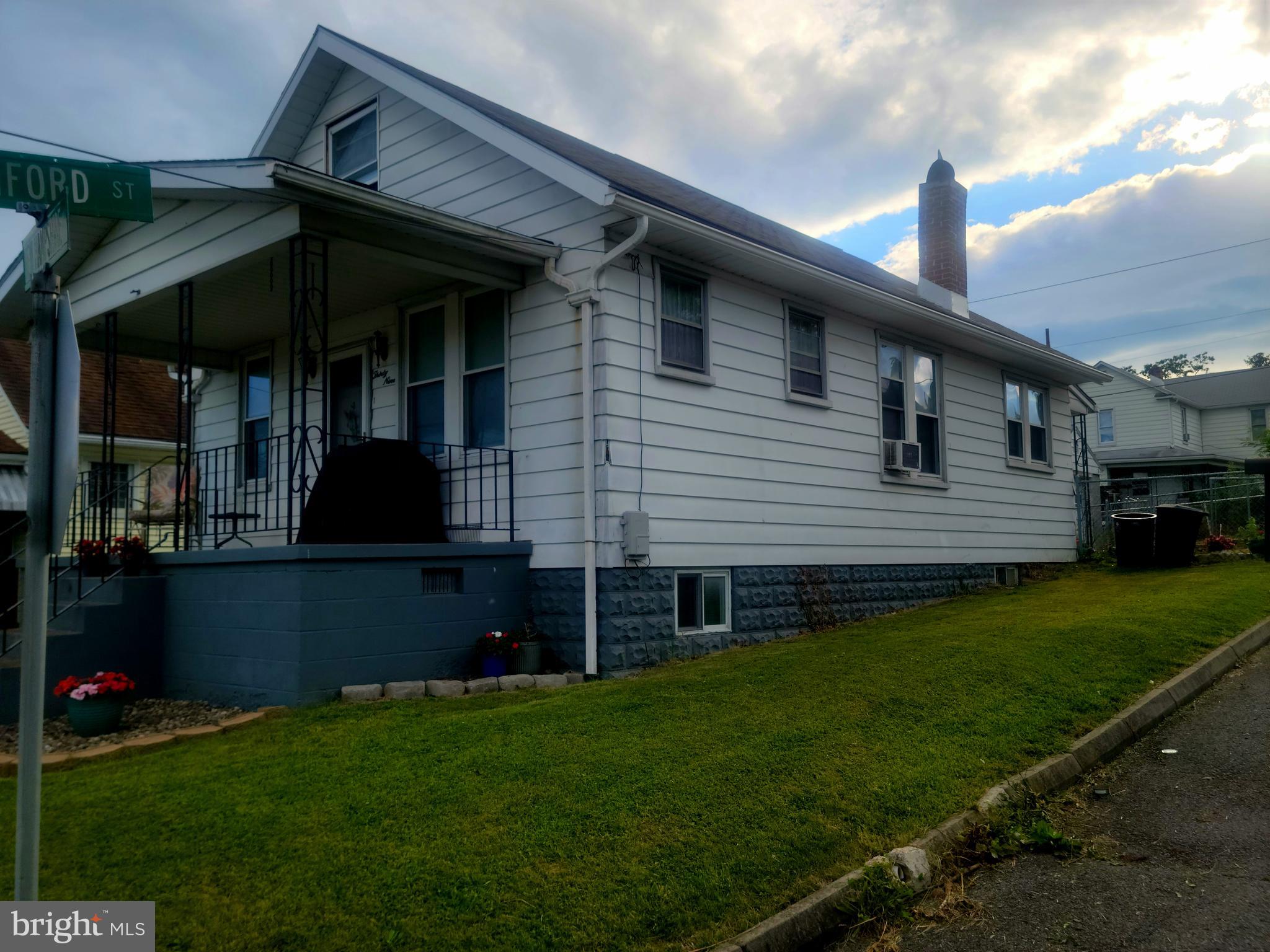 MAPLESIDE - Residential