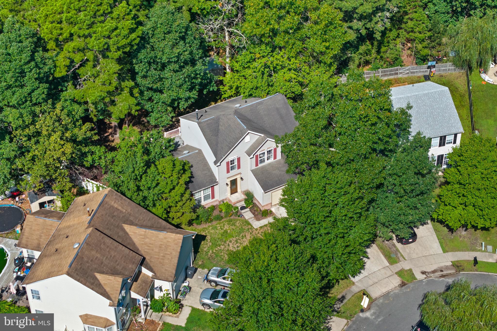 166 CANTERBURY COURT