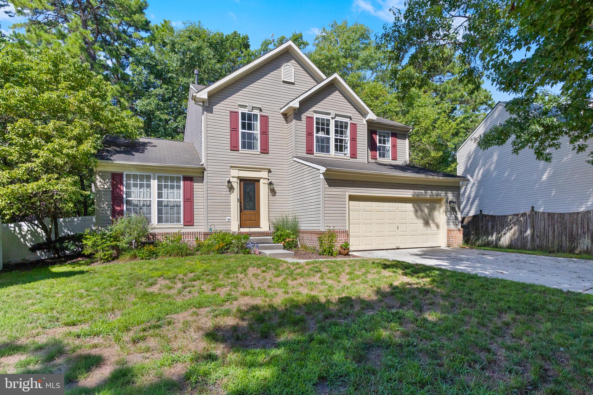 166 CANTERBURY COURT