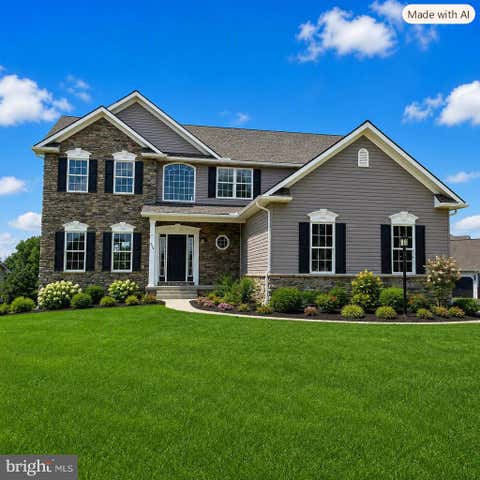 Homes For Sale - 014 Starlight Lane<br/> LEBANON, PA 17046