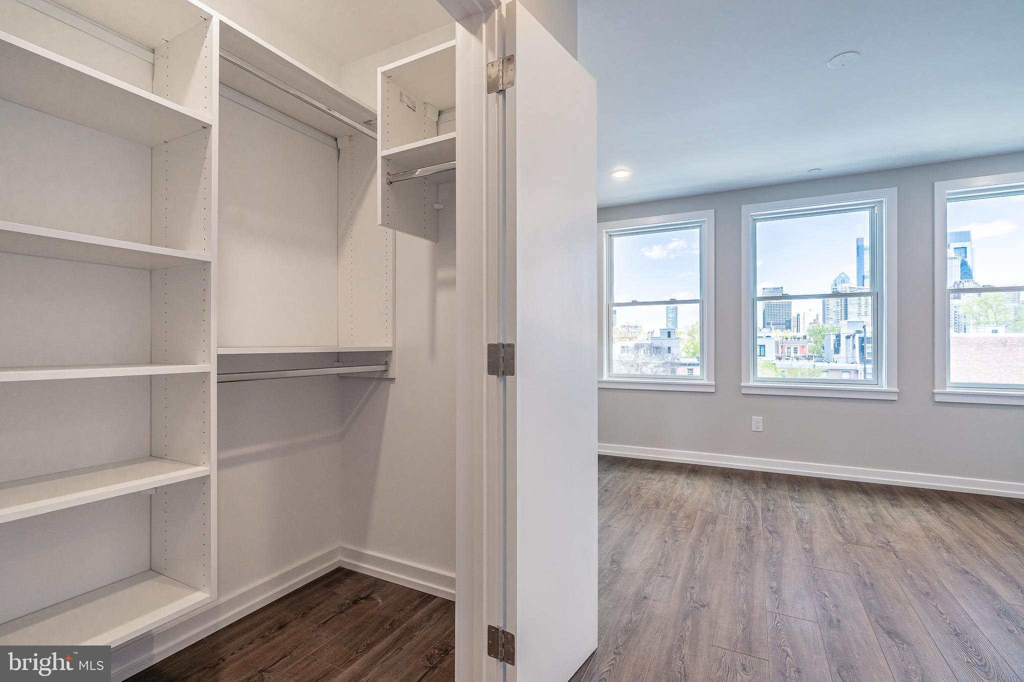 GRADUATE HOSPITAL - Residential Lease