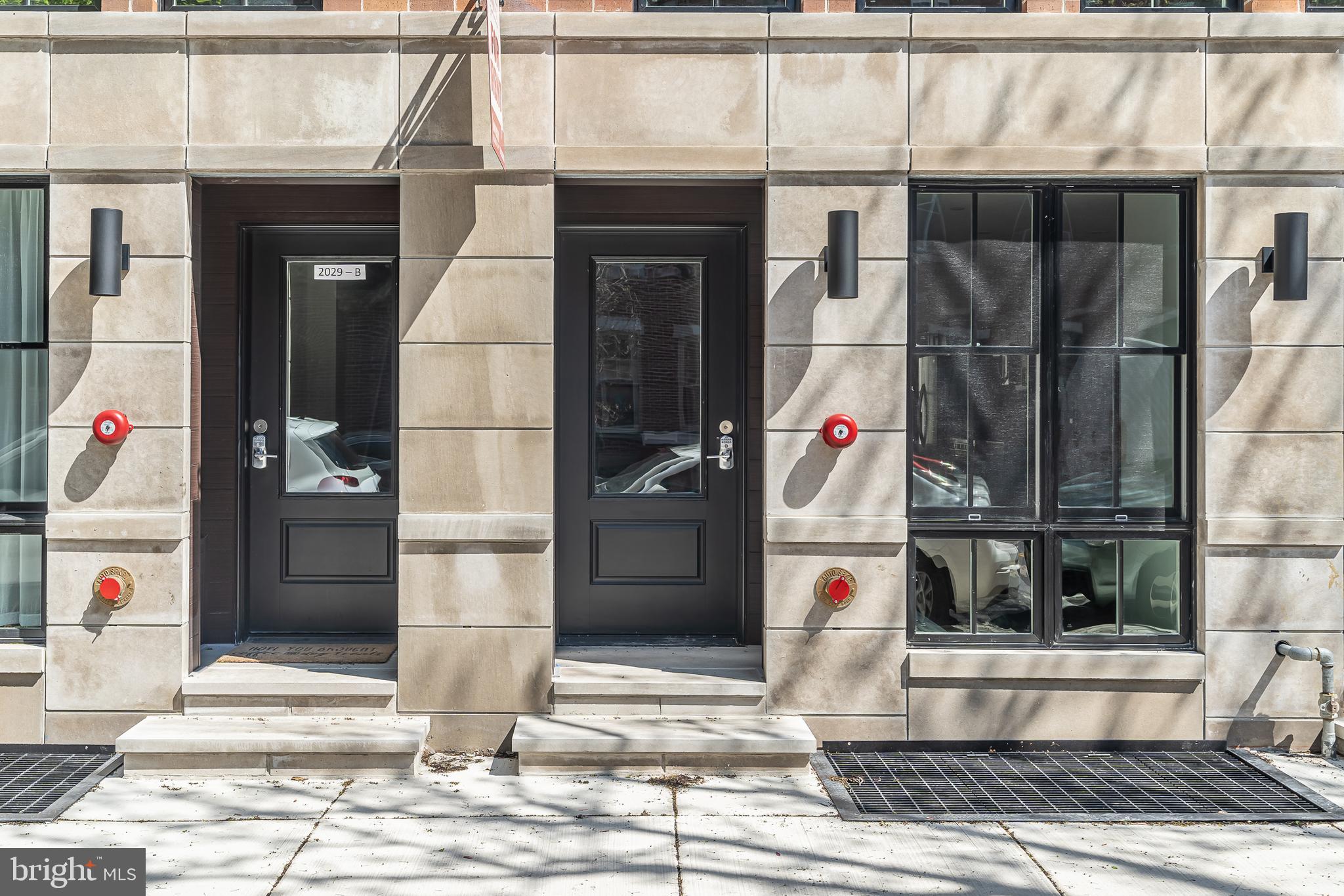 GRADUATE HOSPITAL - Residential Lease