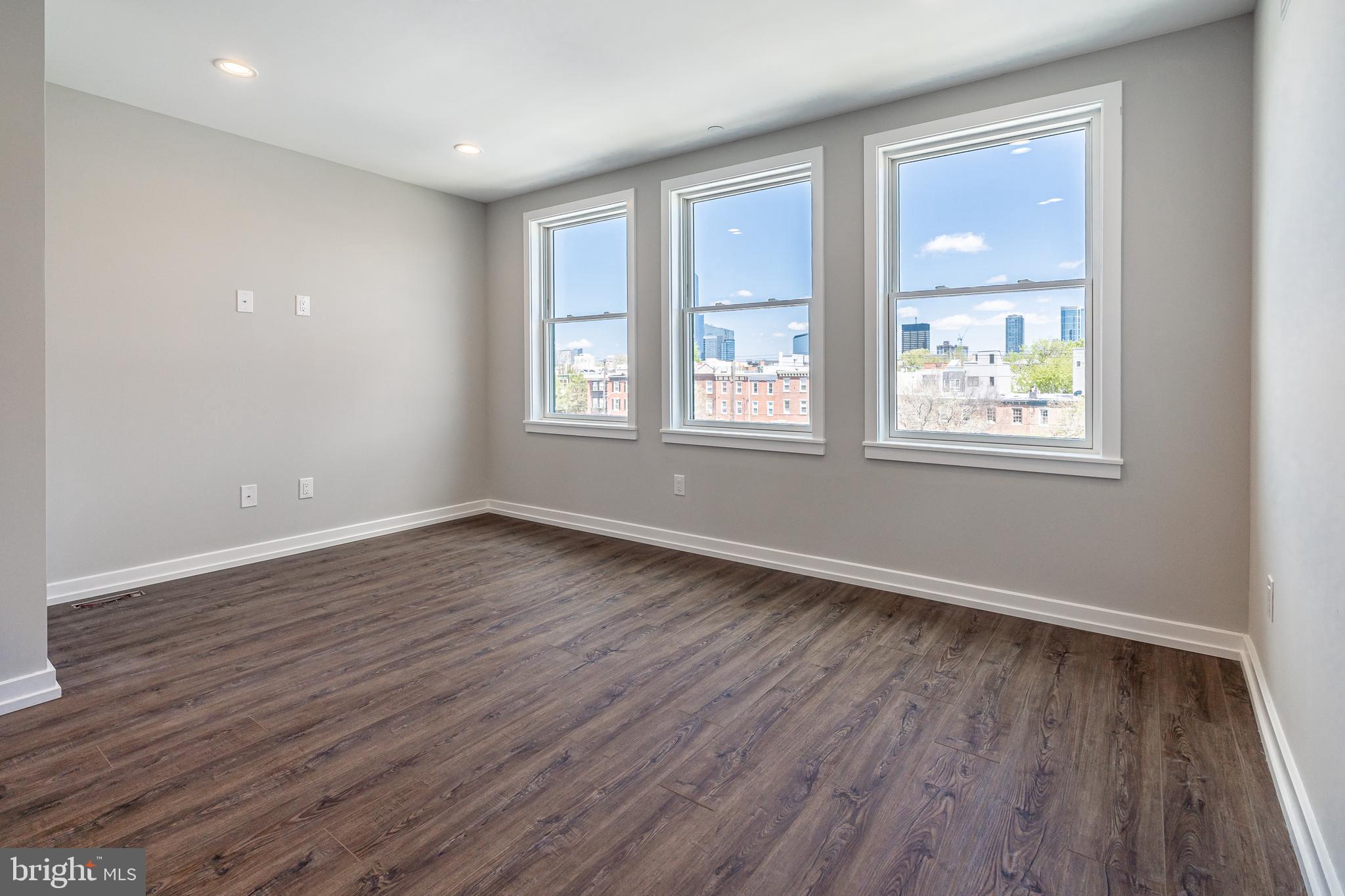 GRADUATE HOSPITAL - Residential Lease