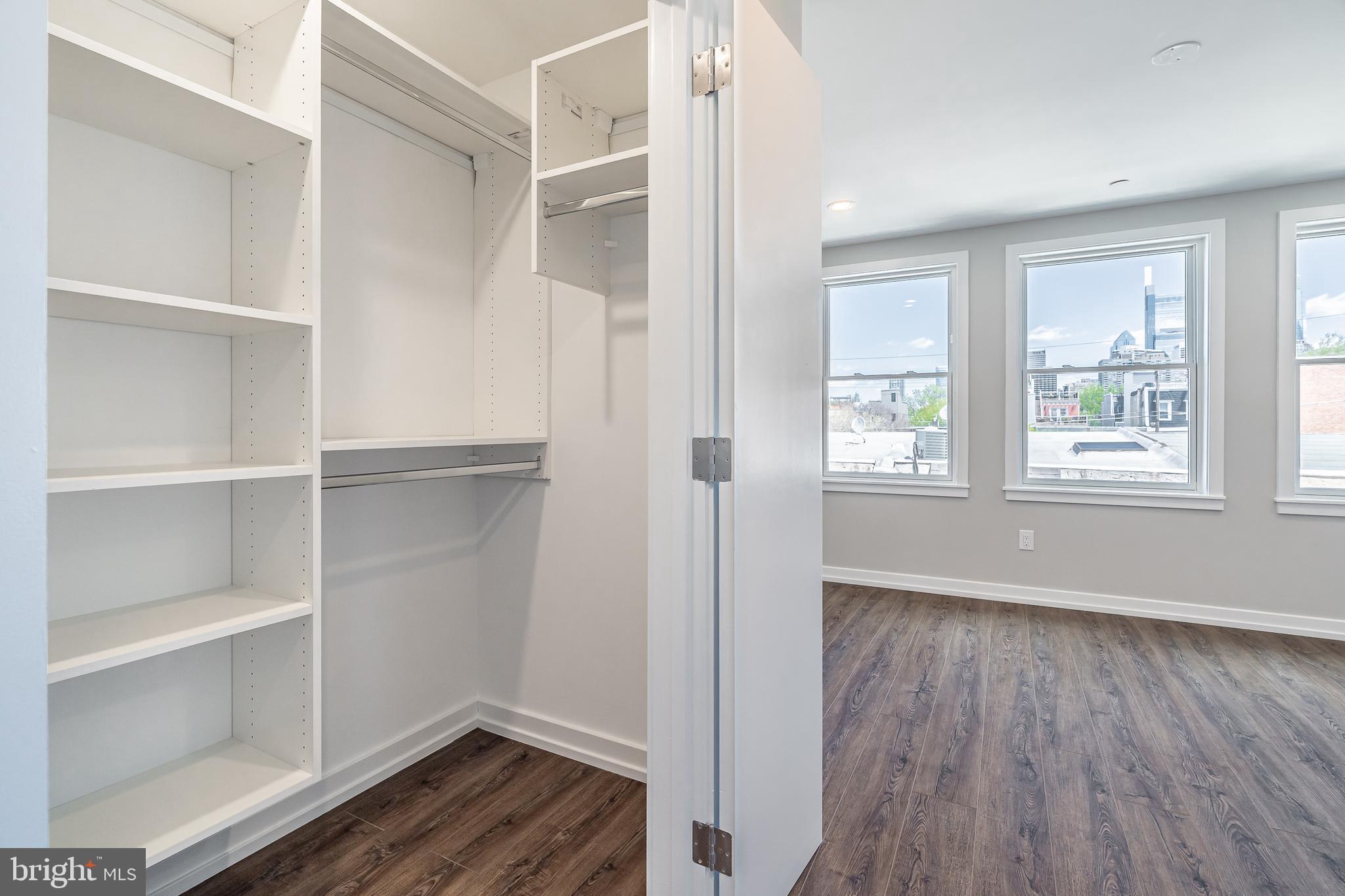 GRADUATE HOSPITAL - Residential Lease