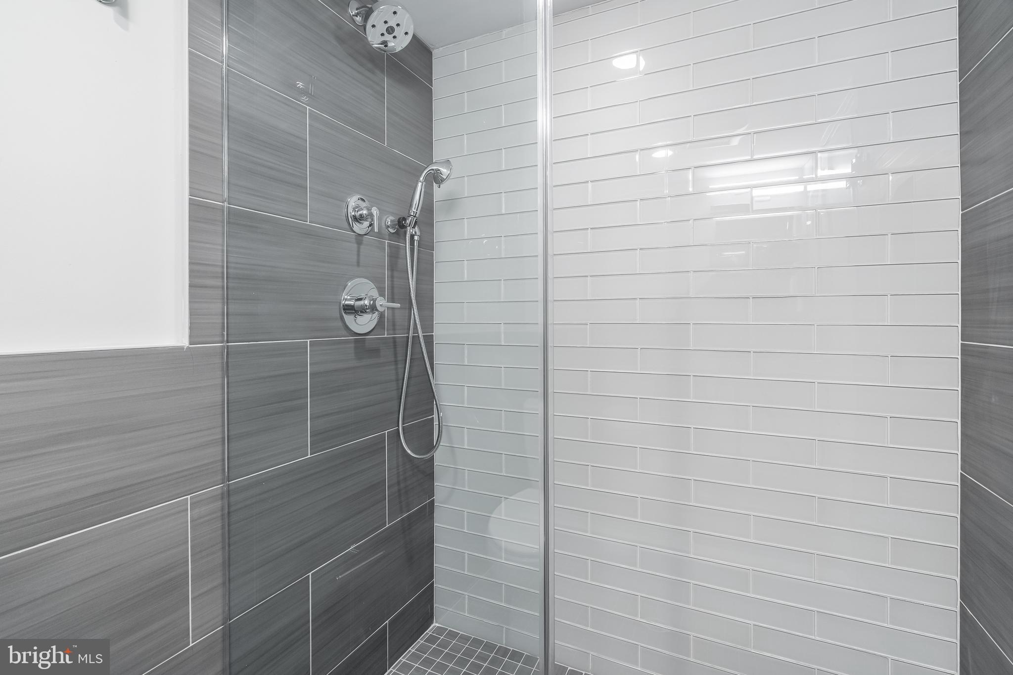 GRADUATE HOSPITAL - Residential Lease