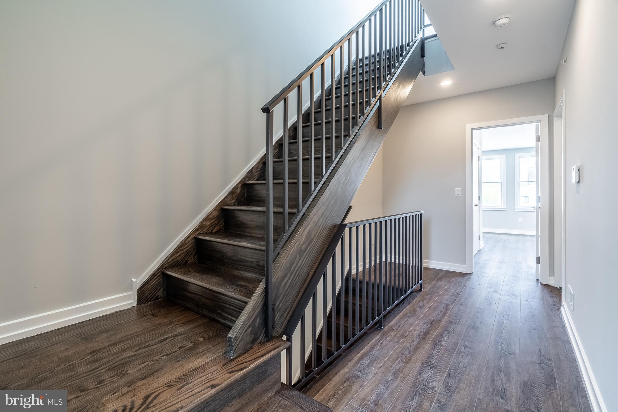 GRADUATE HOSPITAL - Residential Lease