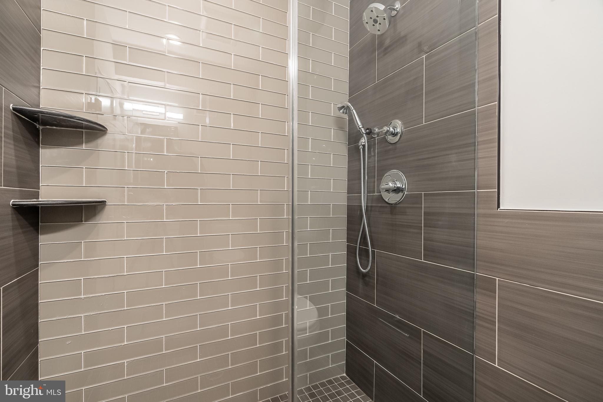 GRADUATE HOSPITAL - Residential Lease