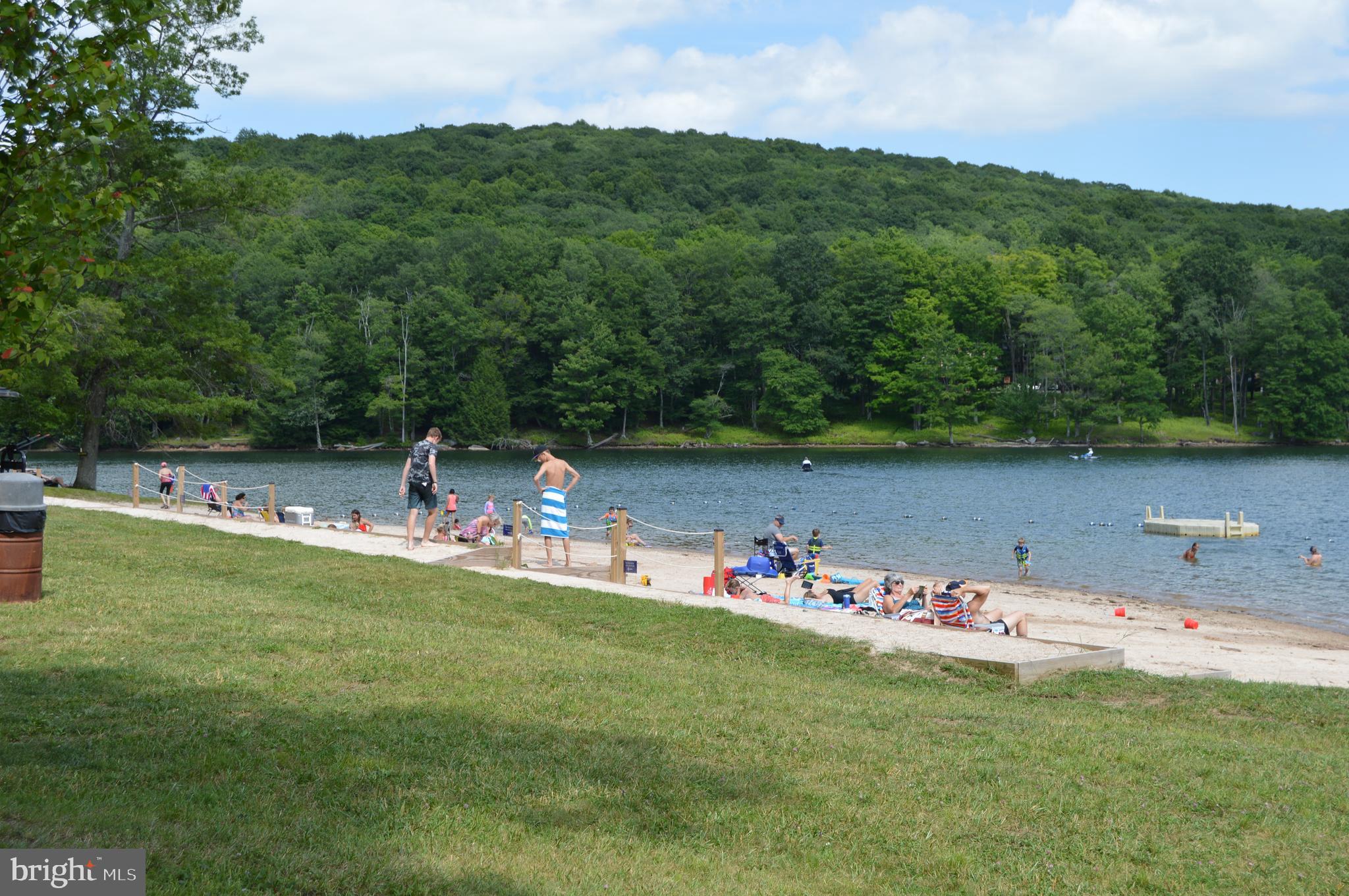 ALPINE LAKE  RESORT - Residential