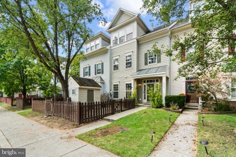 Townhouse For Rent - 8604 Provance Place<br/> ODENTON, MD 21113