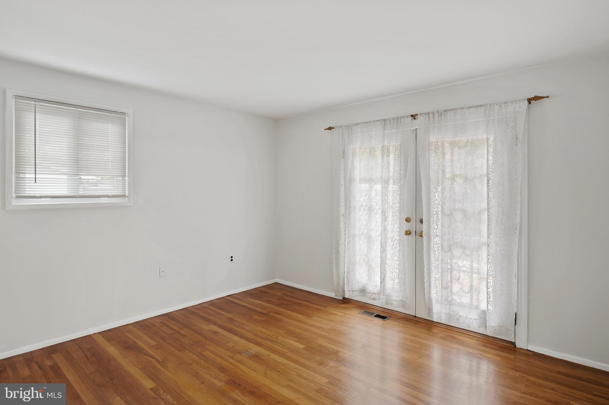 MARYLAND CITY - Residential