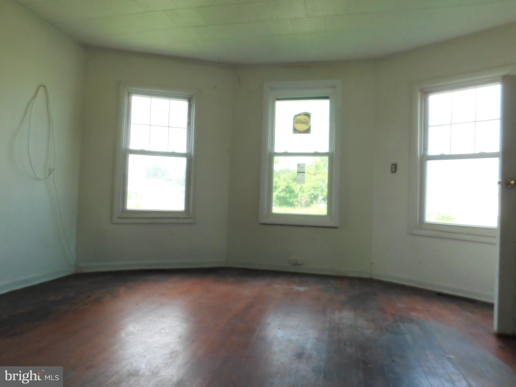 30637 ANTIOCH AVENUE