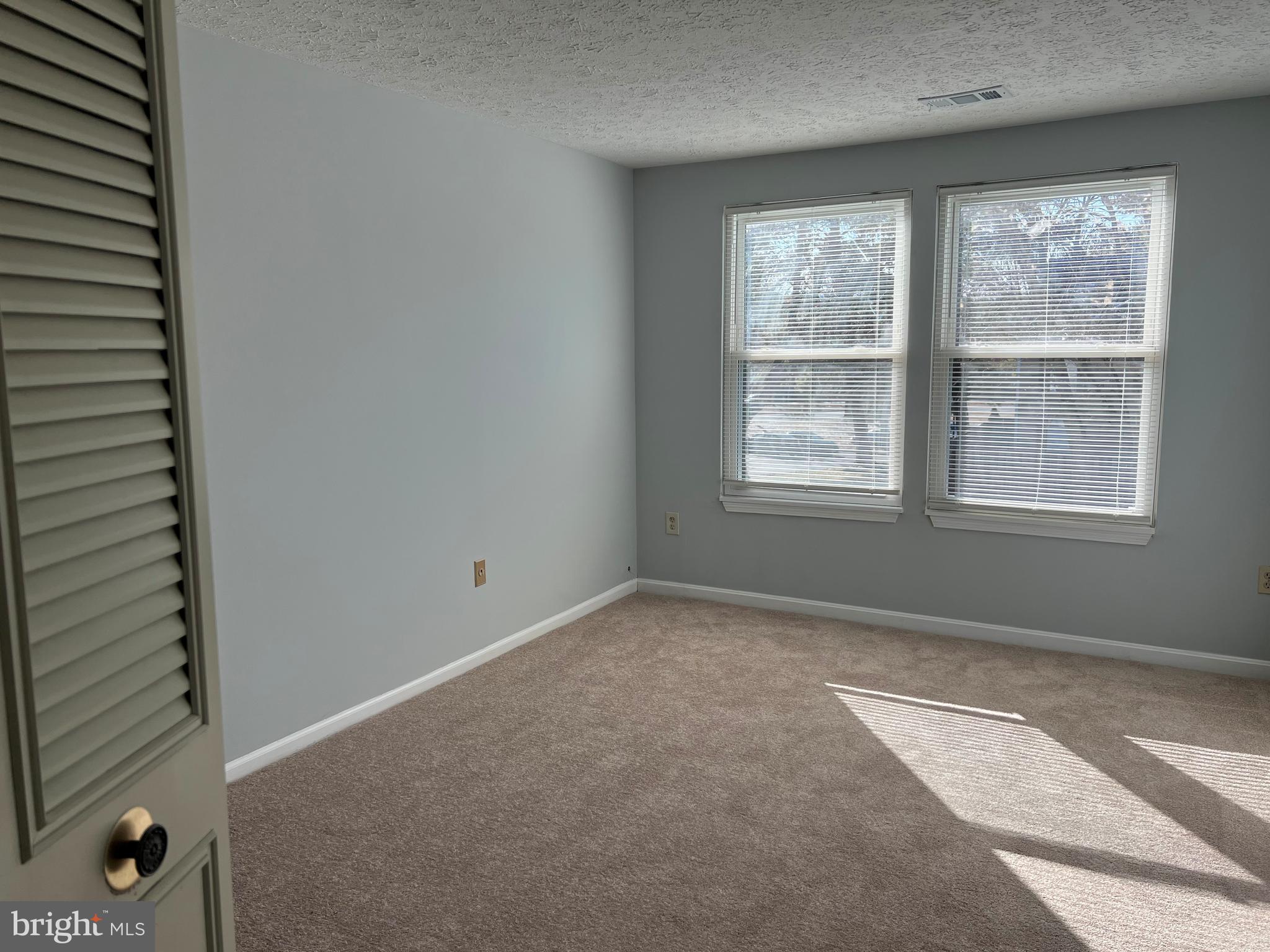 CHURCHILL TOWN SECTOR - Residential Lease