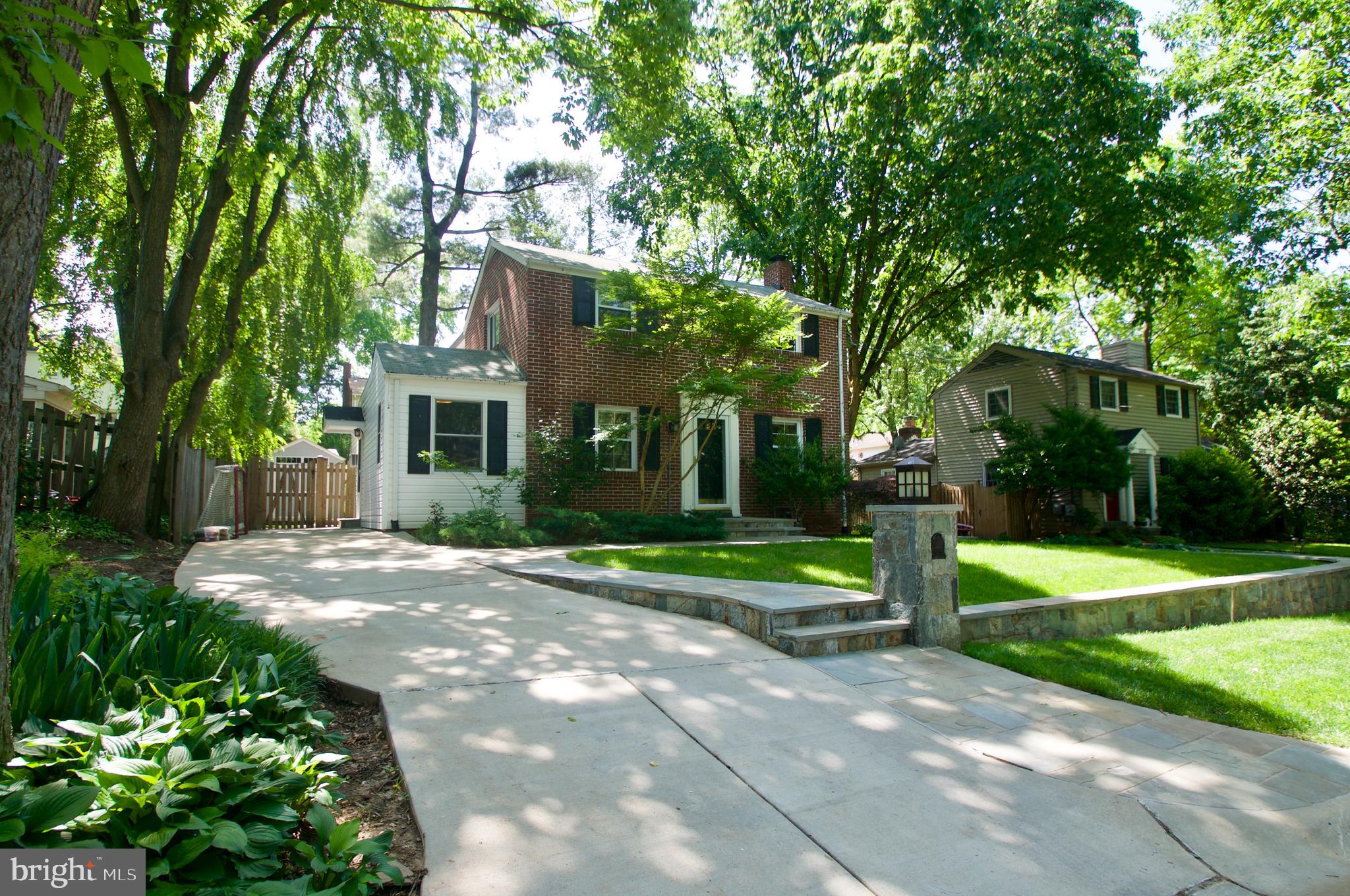 GREENACRES - Residential Lease