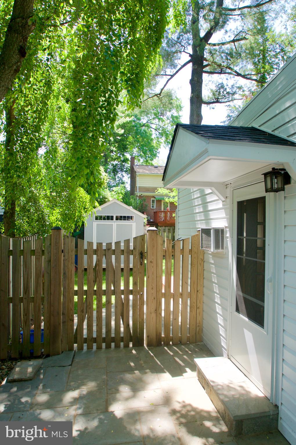 GREENACRES - Residential Lease