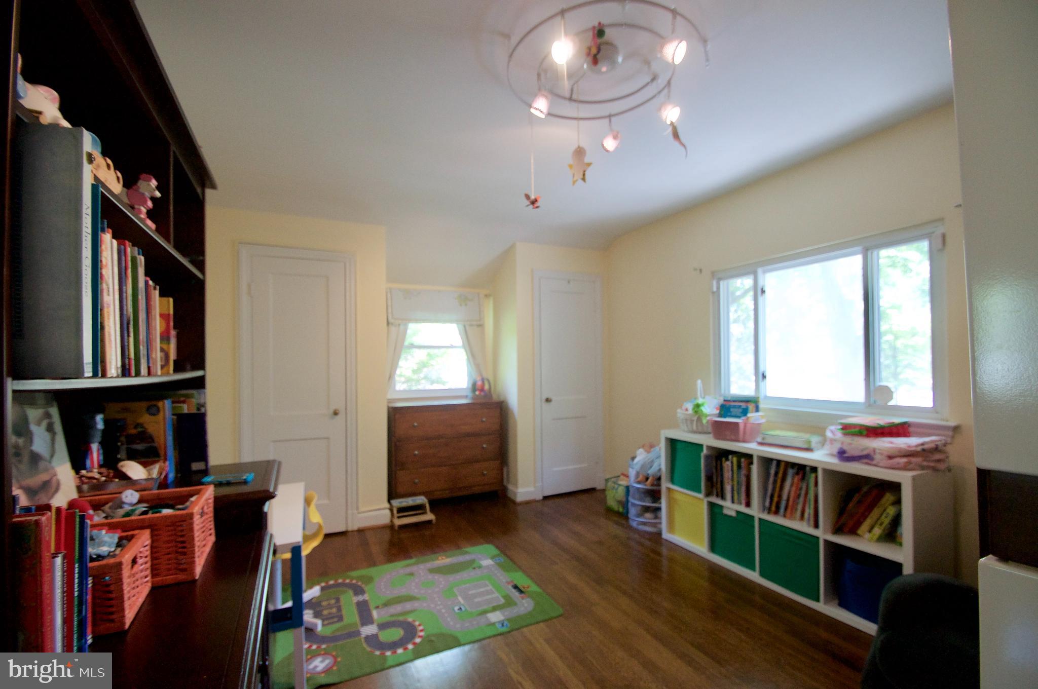 GREENACRES - Residential Lease