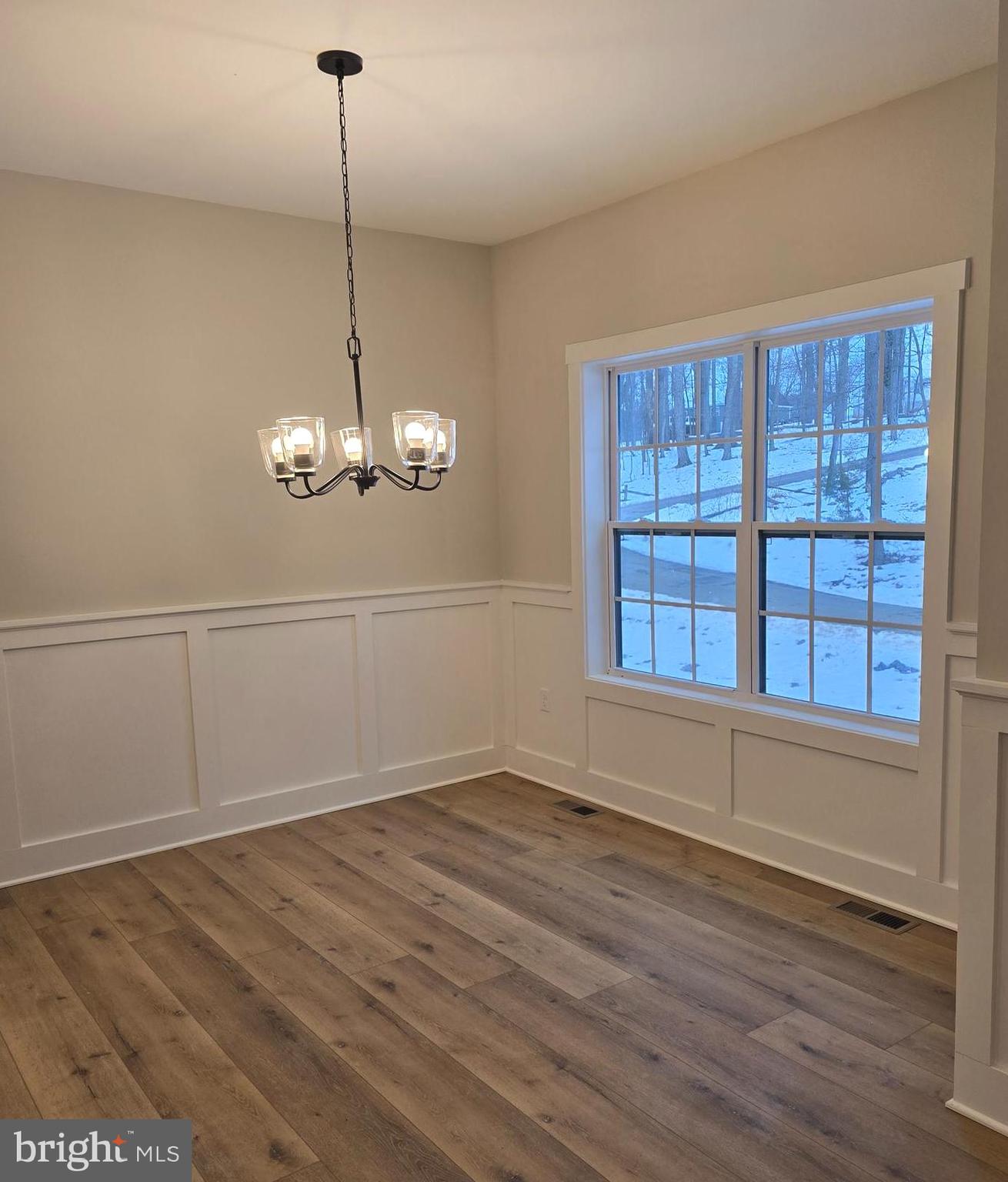 LAKE FOREST ESTATES - Residential