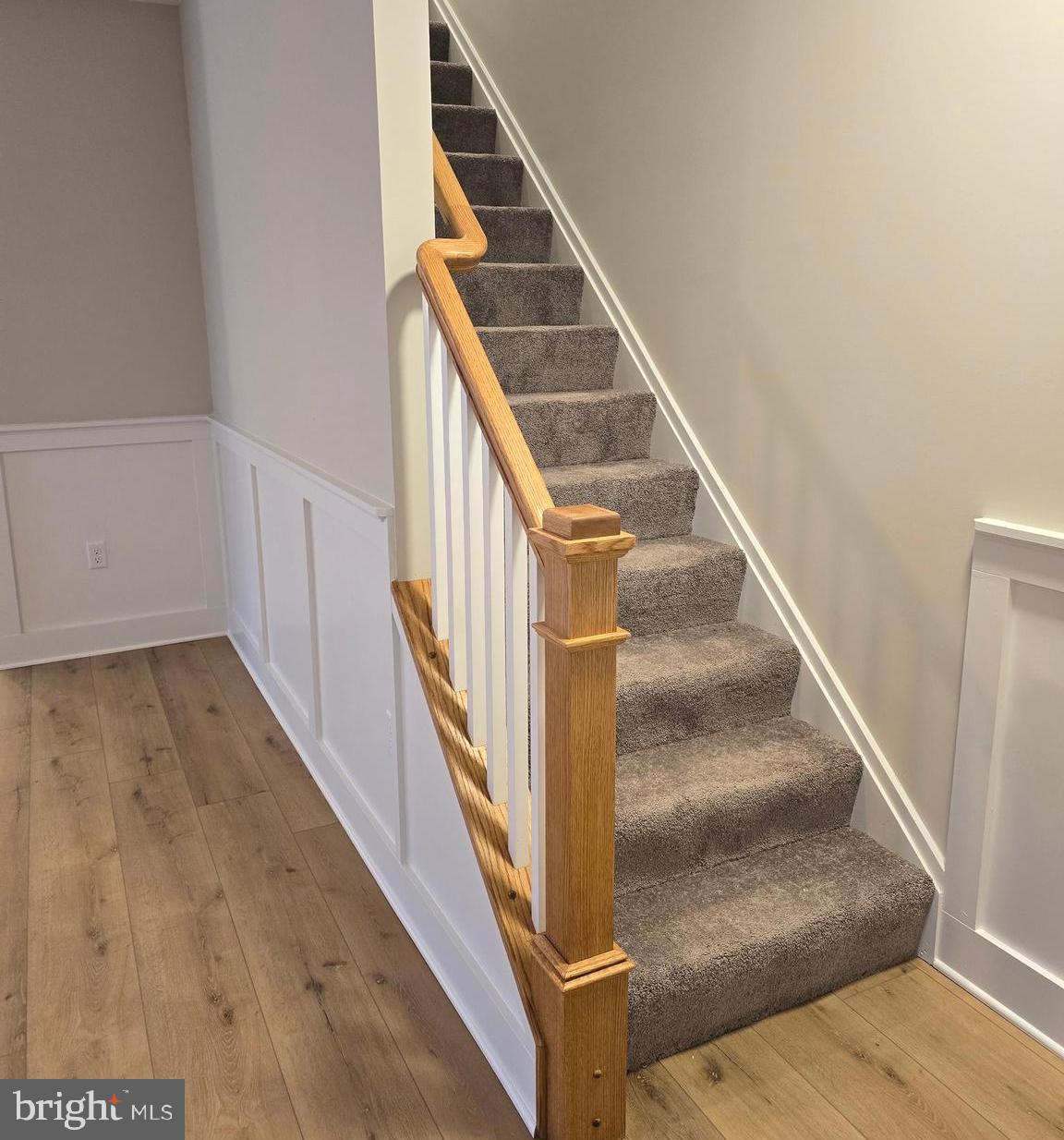 LAKE FOREST ESTATES - Residential